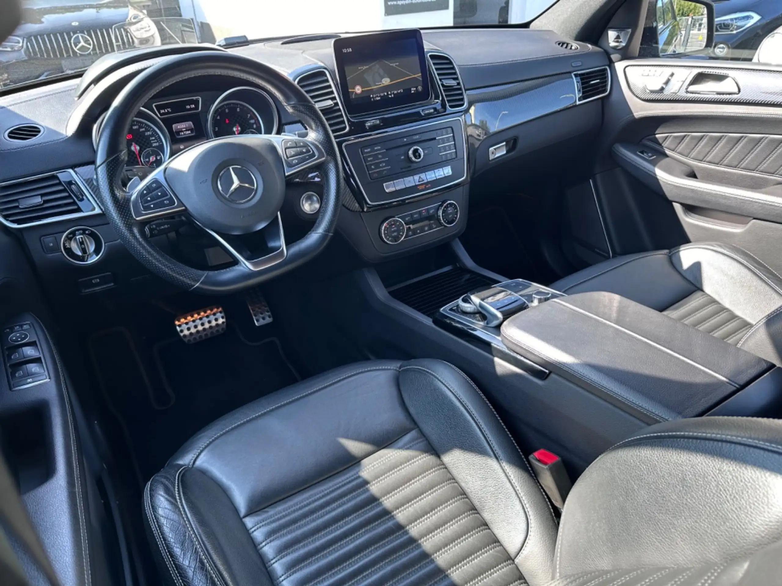 Mercedes-Benz - GLE 450