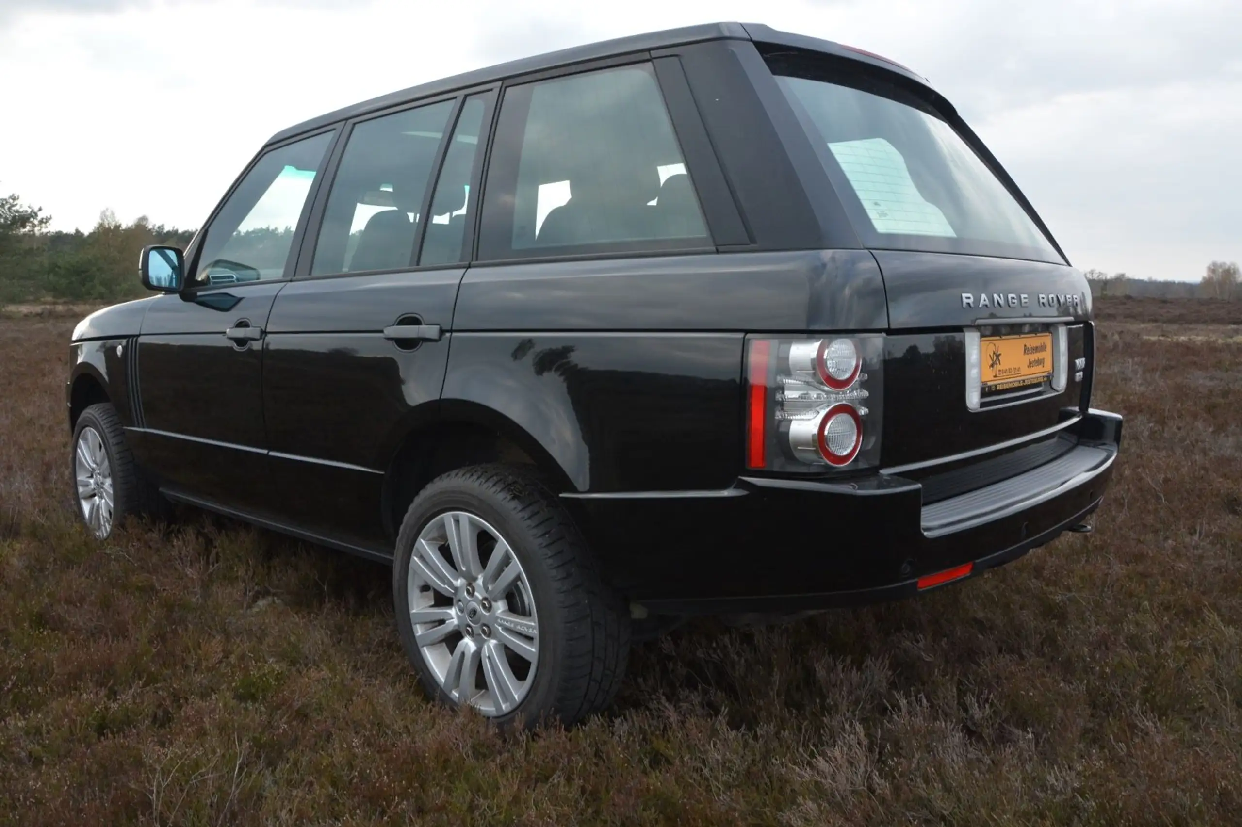 Land Rover - Range Rover