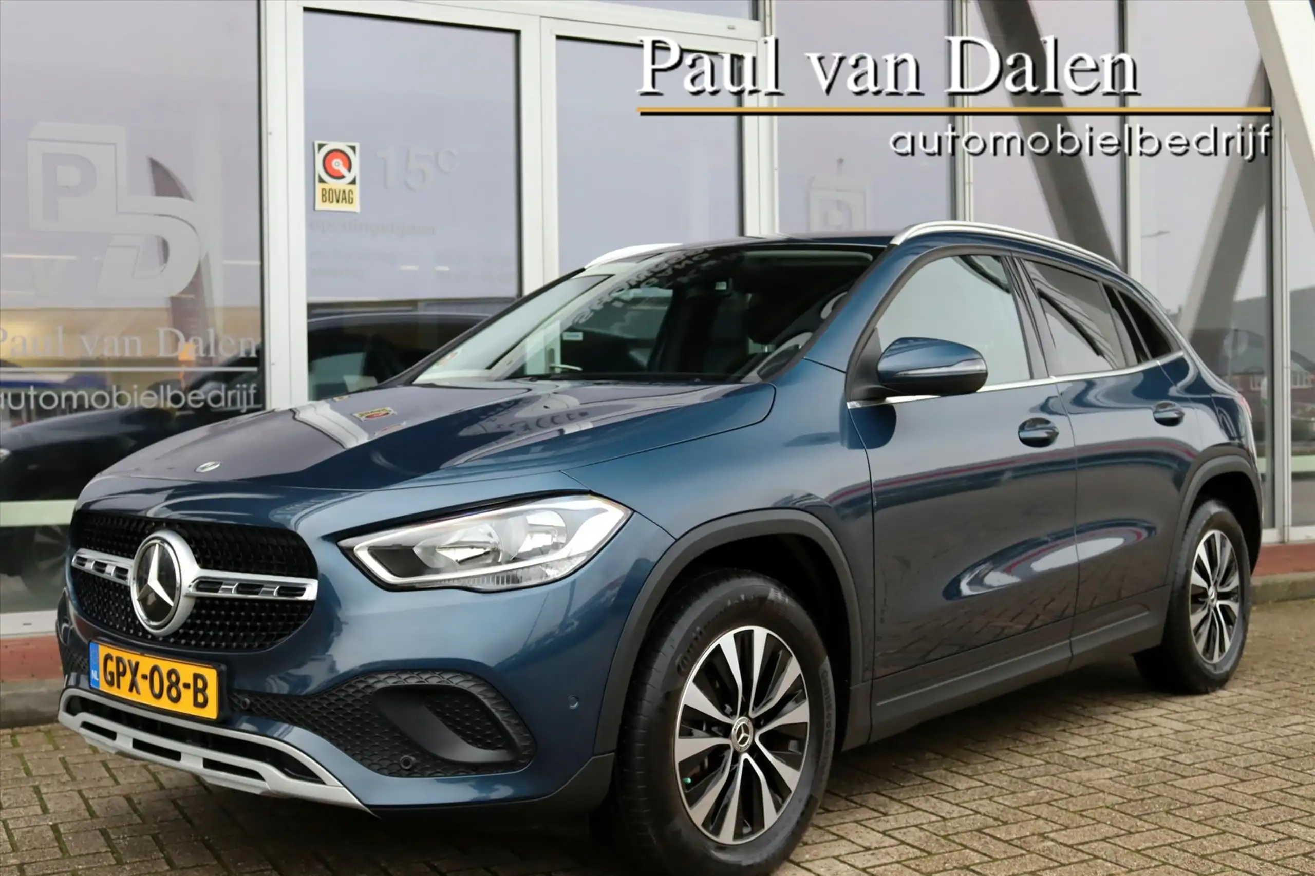 Mercedes-Benz - GLA 250