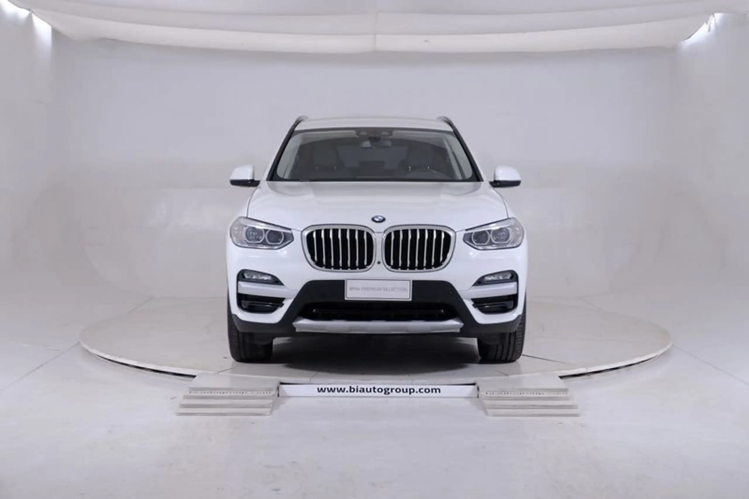 BMW - X3