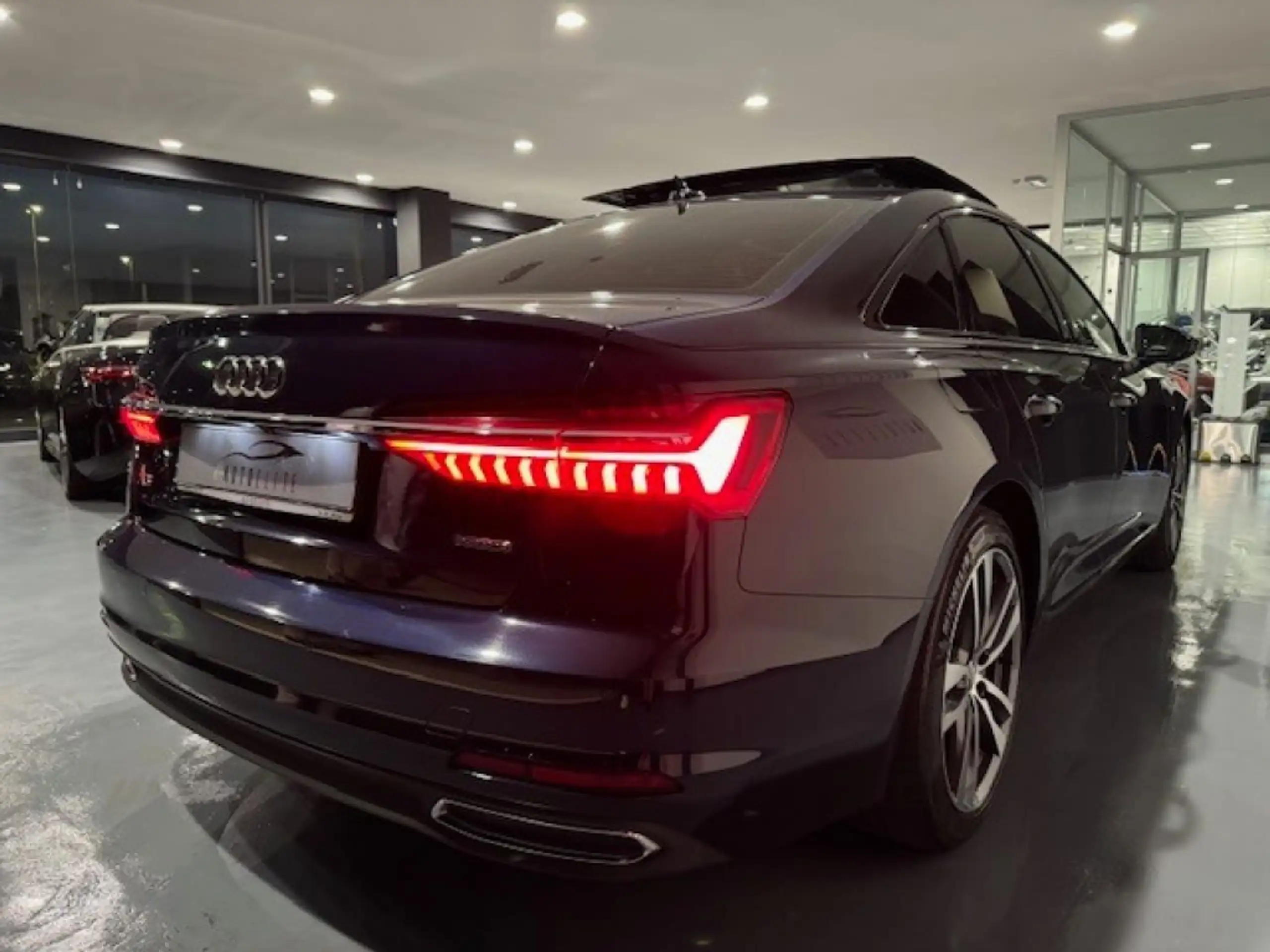 Audi - A6