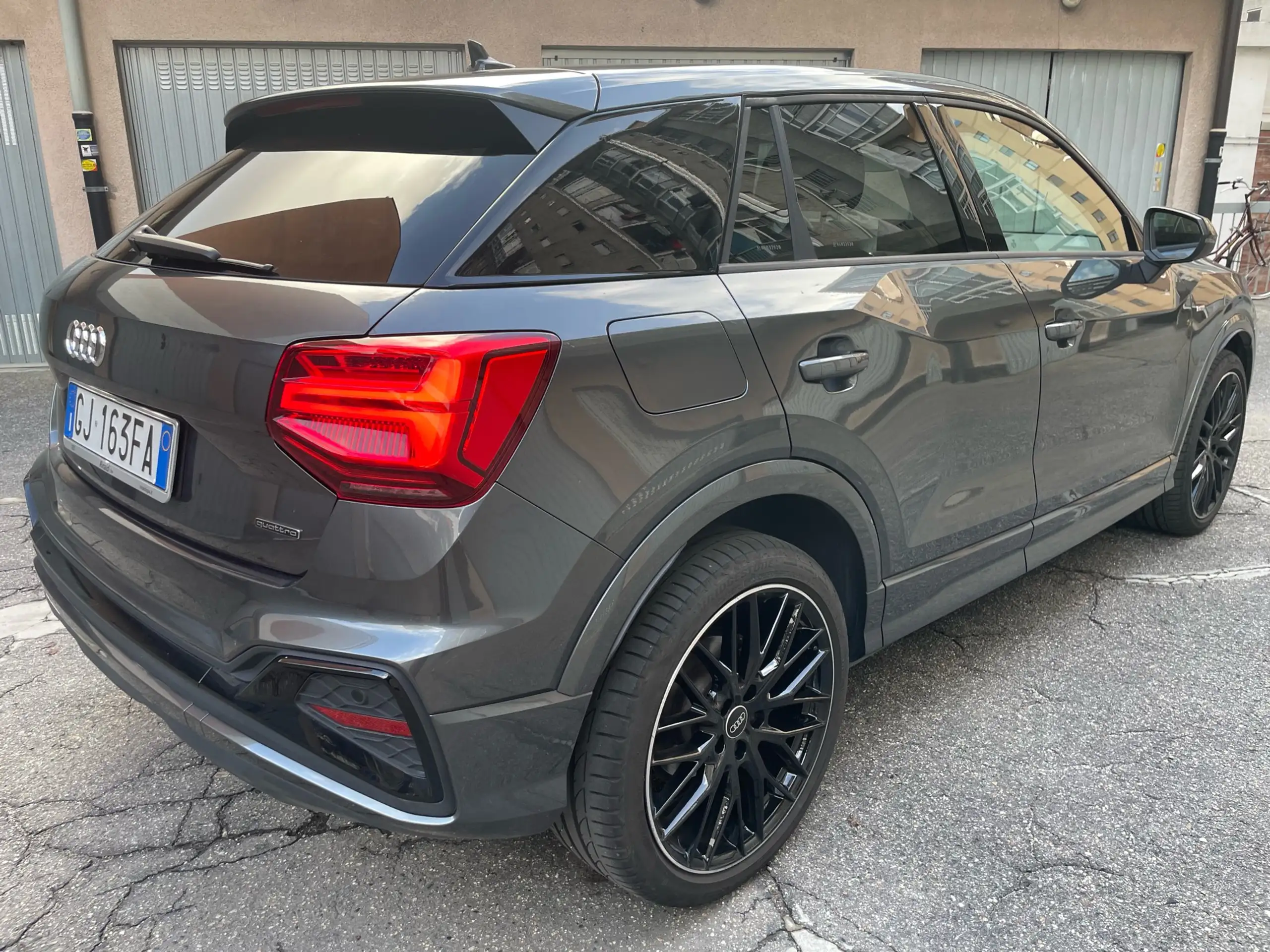 Audi - Q2