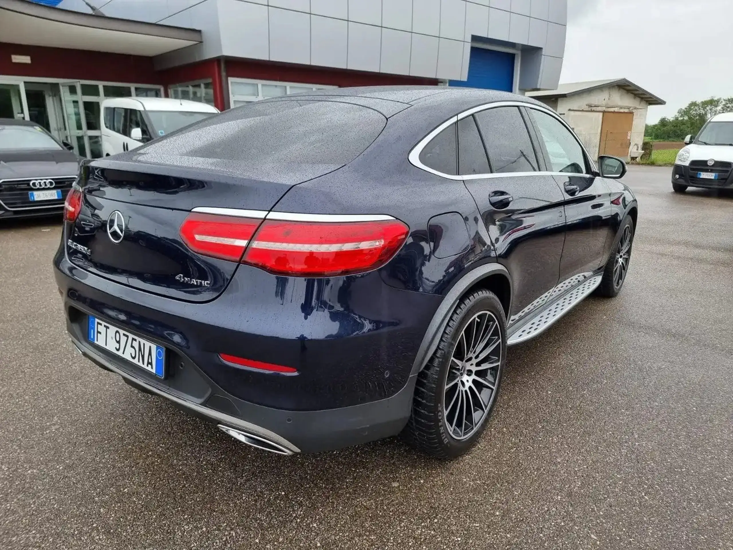 Mercedes-Benz - GLC 350