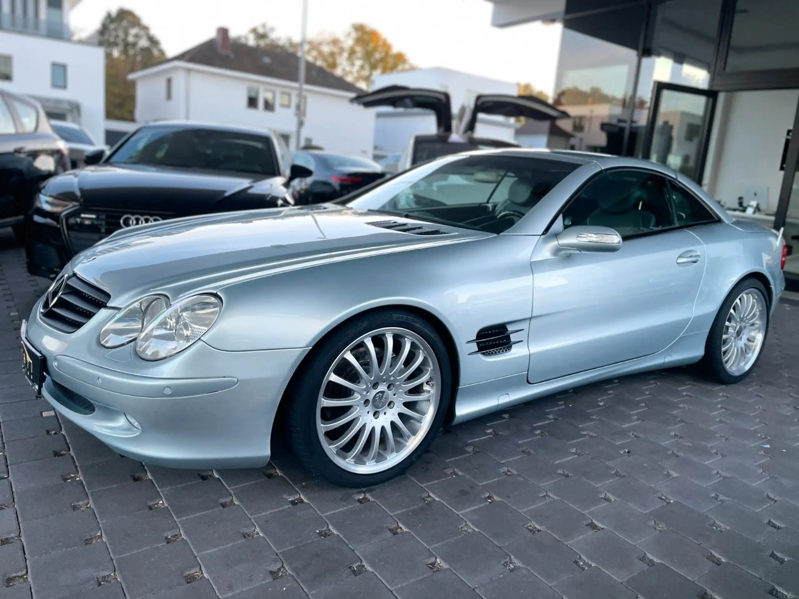 Mercedes-Benz - SL 500