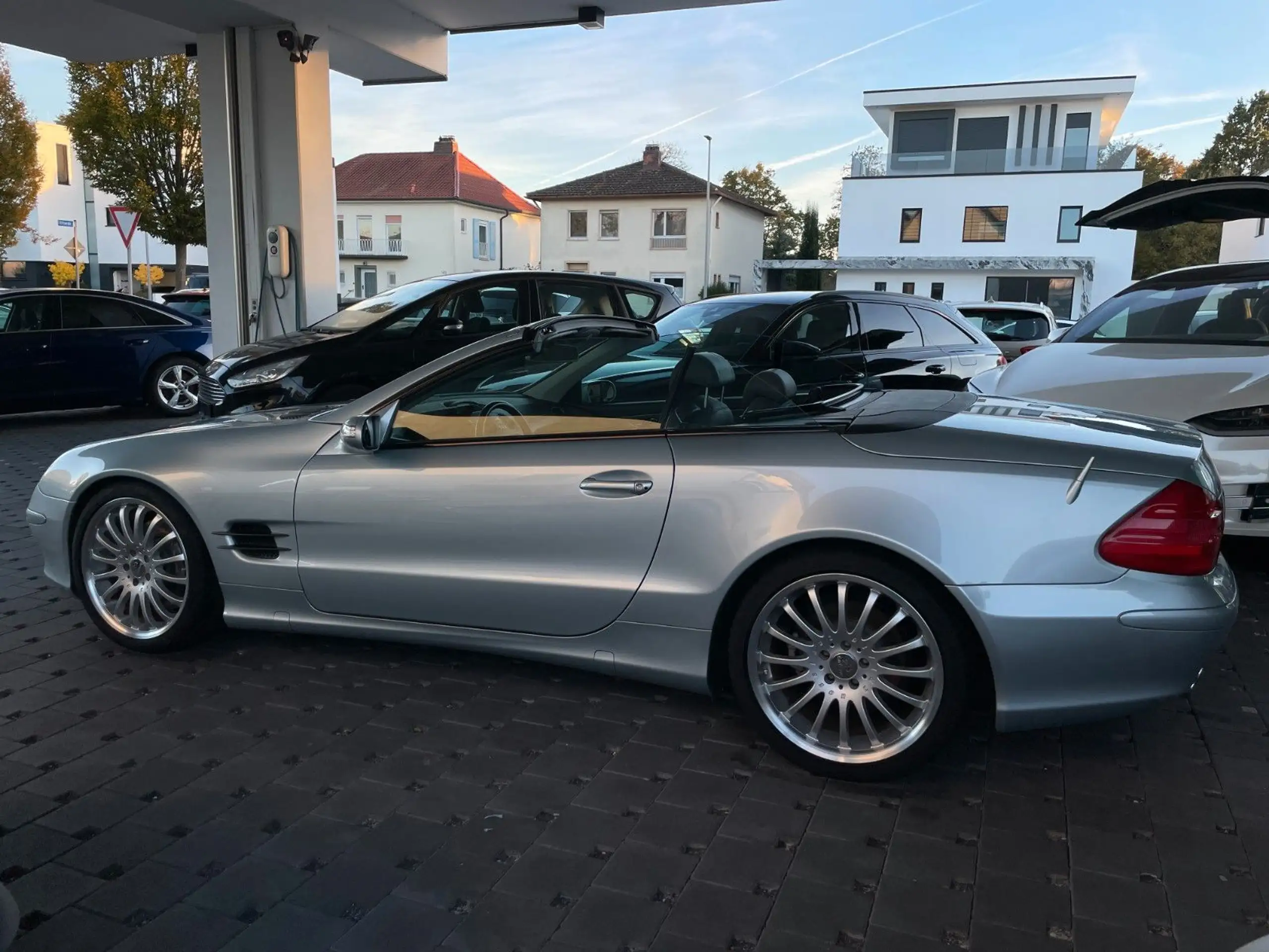 Mercedes-Benz - SL 500