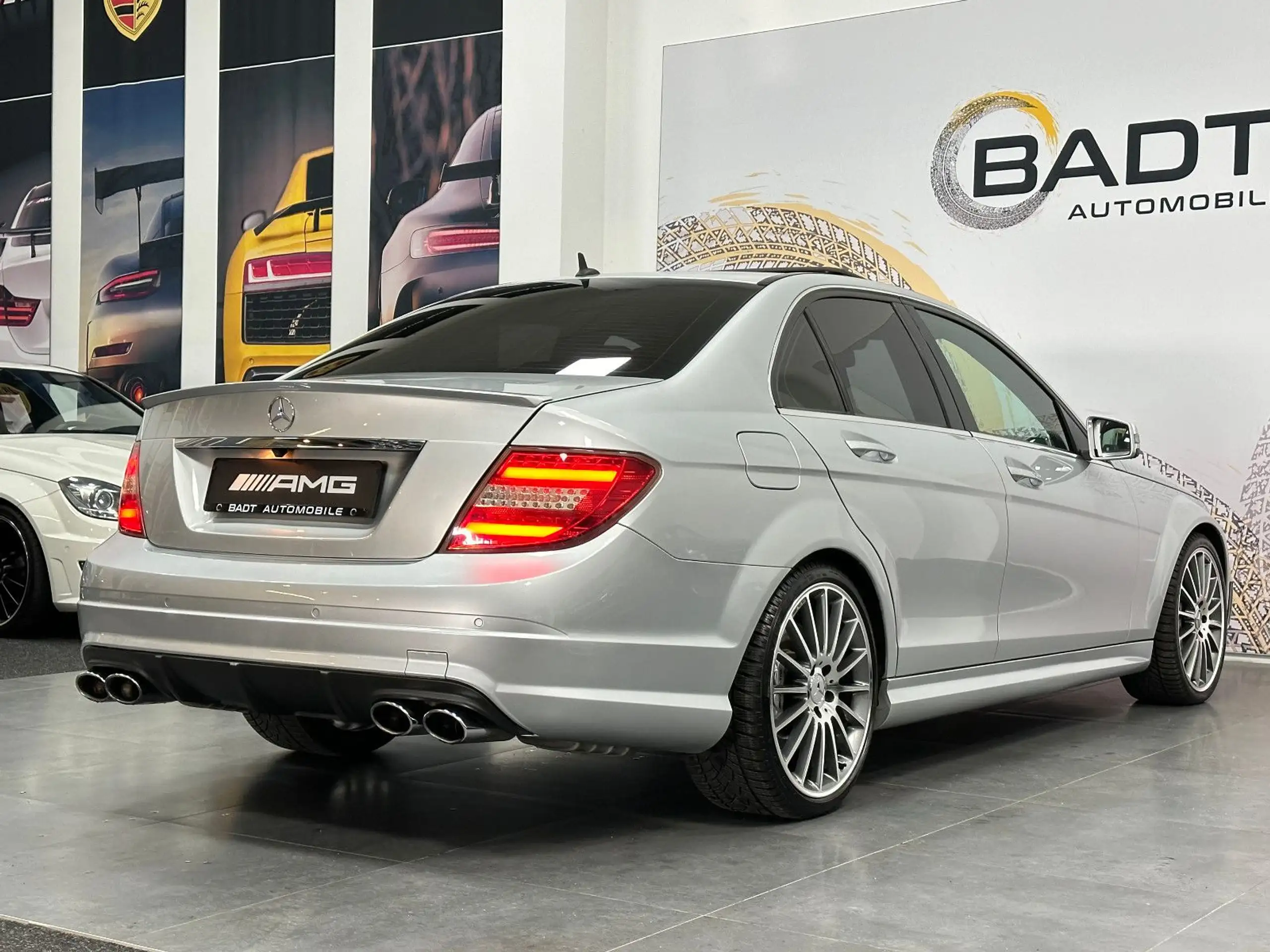 Mercedes-Benz - C 63 AMG