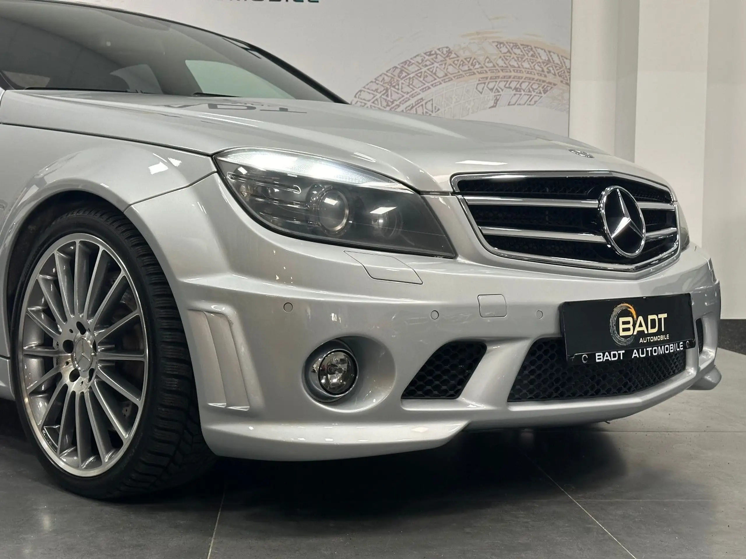 Mercedes-Benz - C 63 AMG