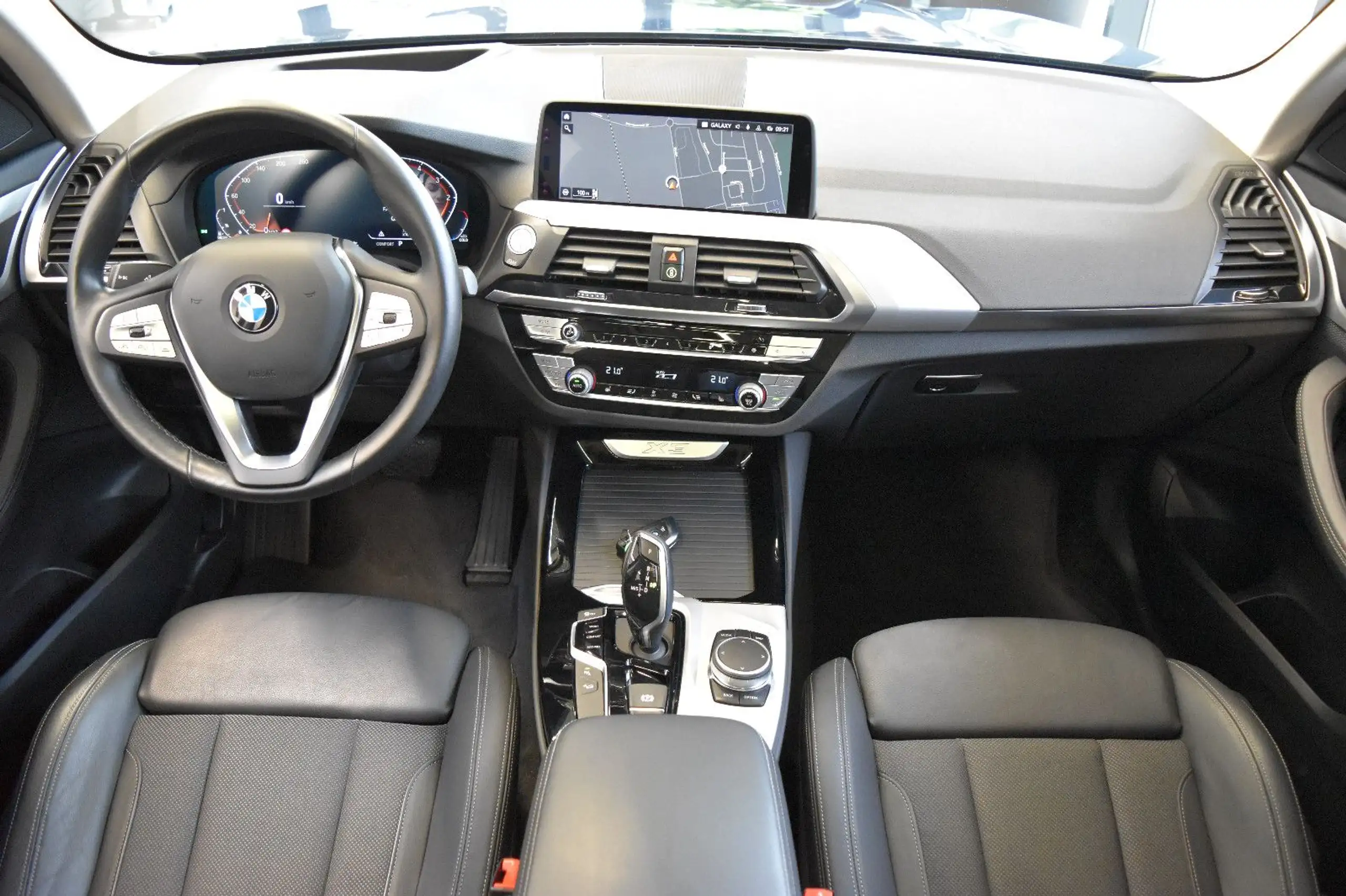 BMW - X3