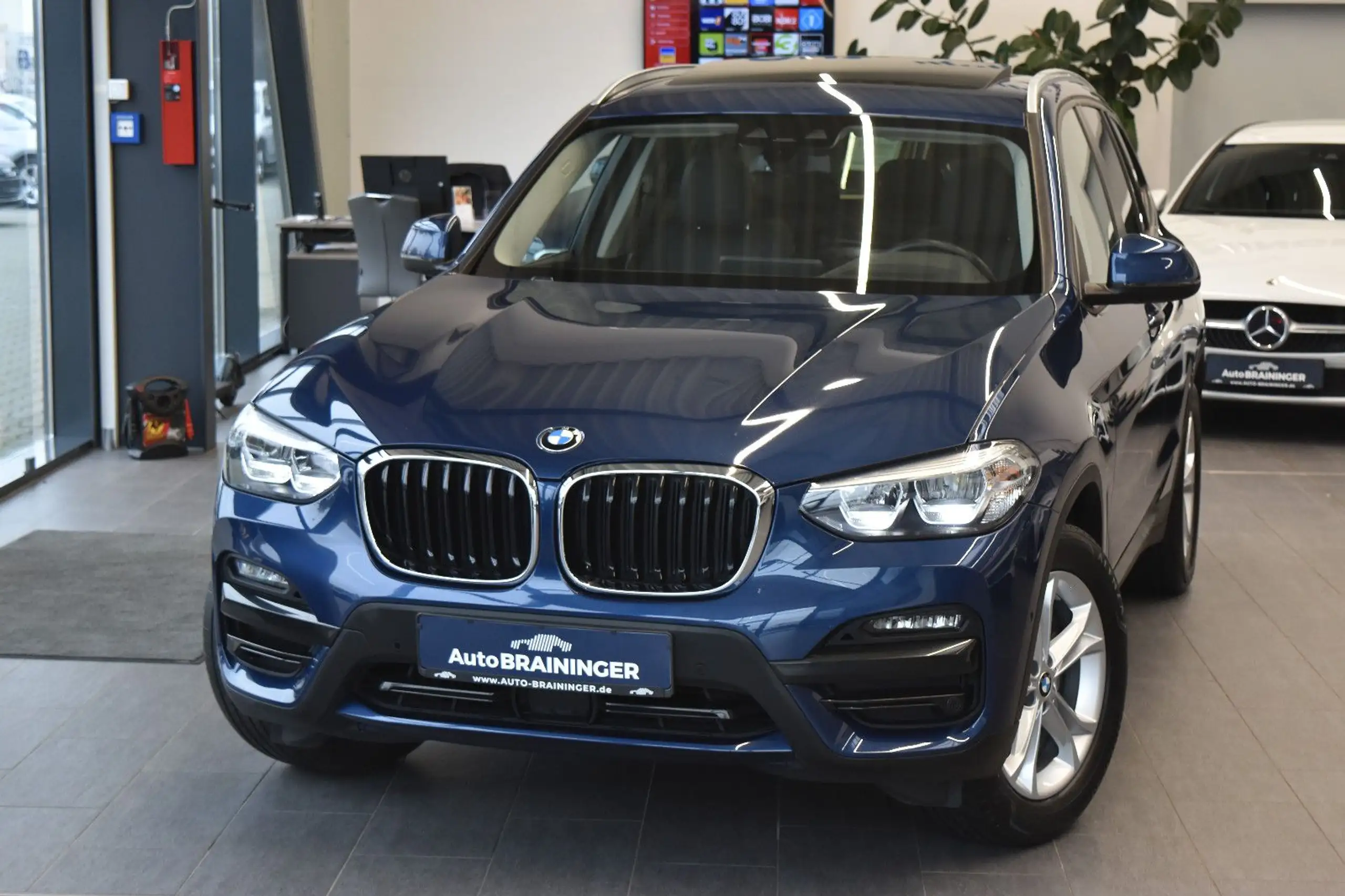 BMW - X3