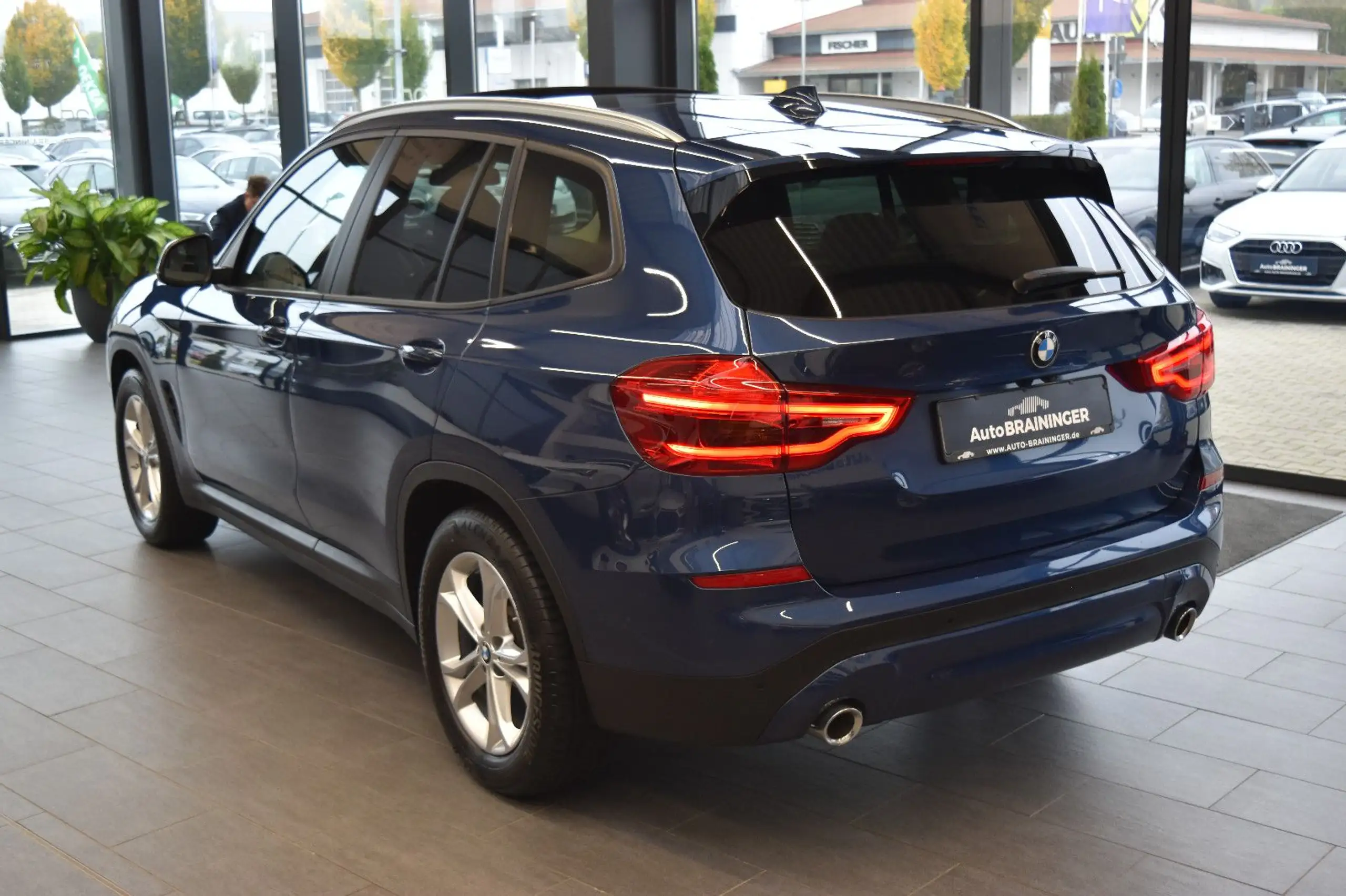 BMW - X3