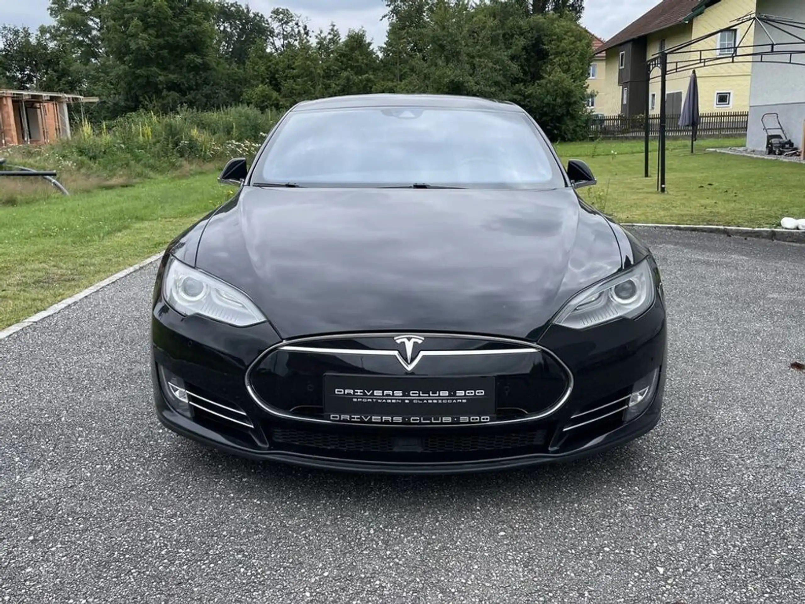 Tesla - Model S