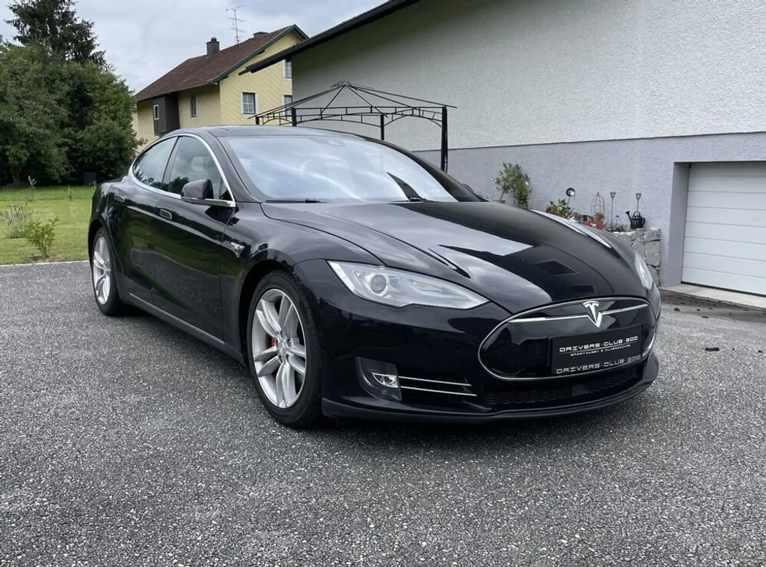 Tesla - Model S