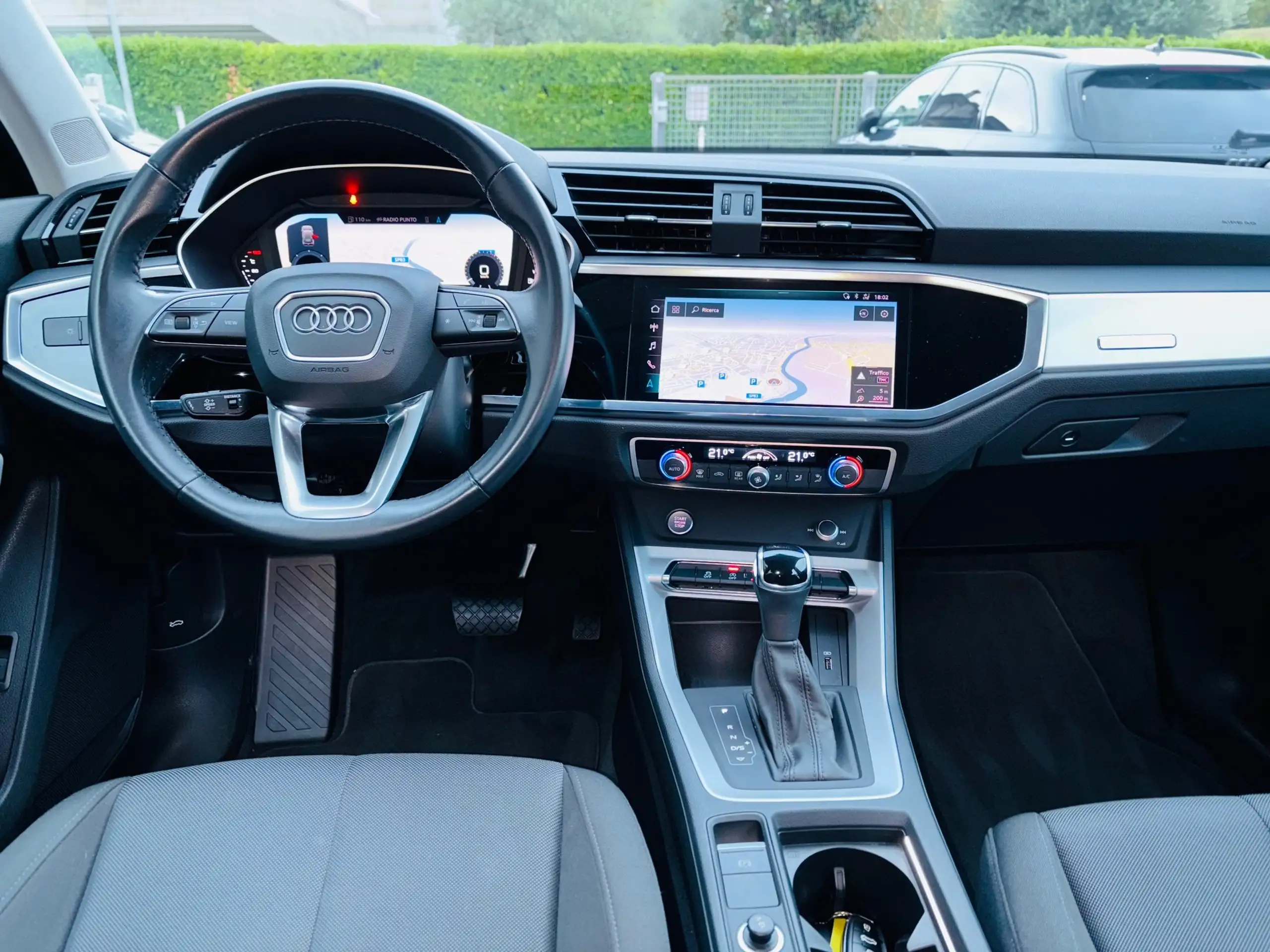 Audi - Q3