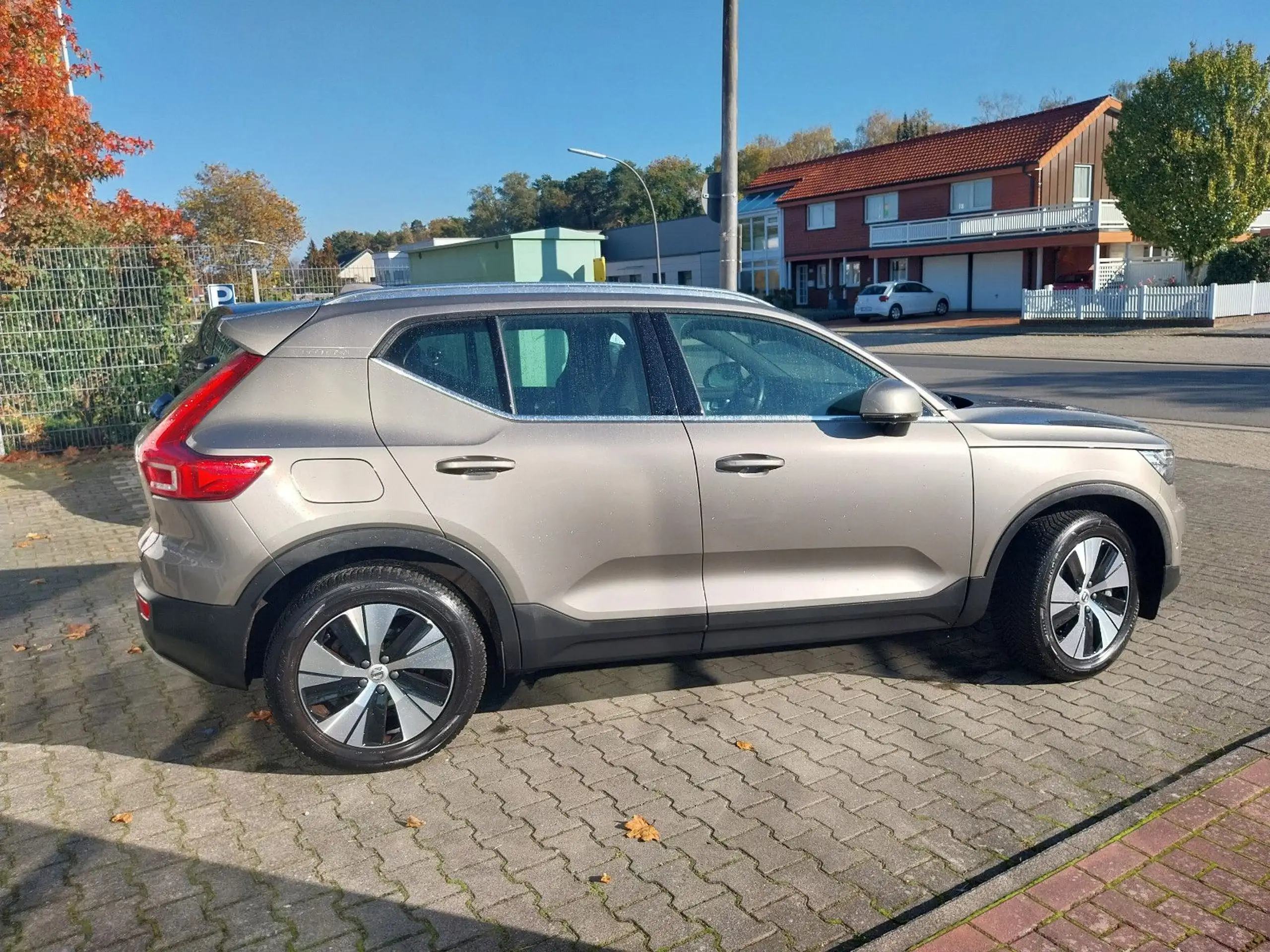 Volvo - XC40