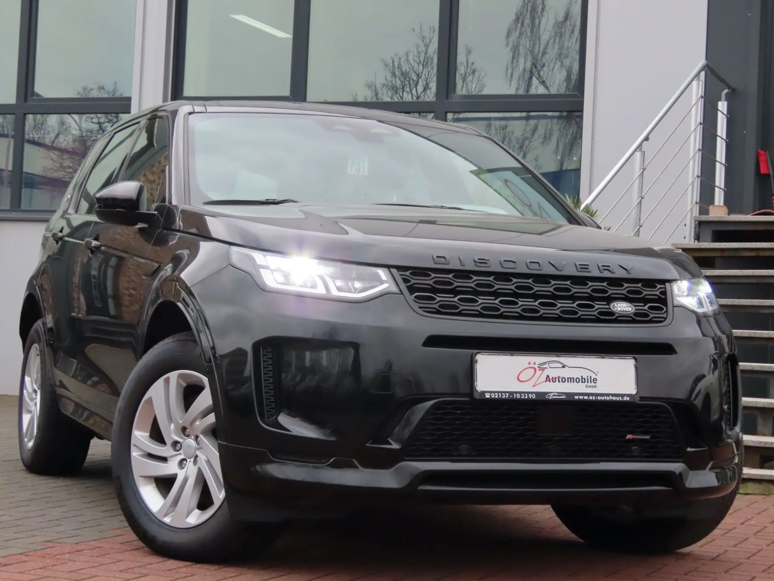 Land Rover - Discovery Sport