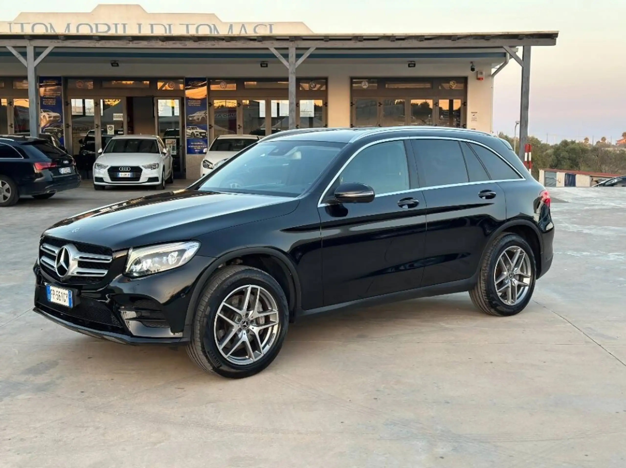 Mercedes-Benz - GLC 250