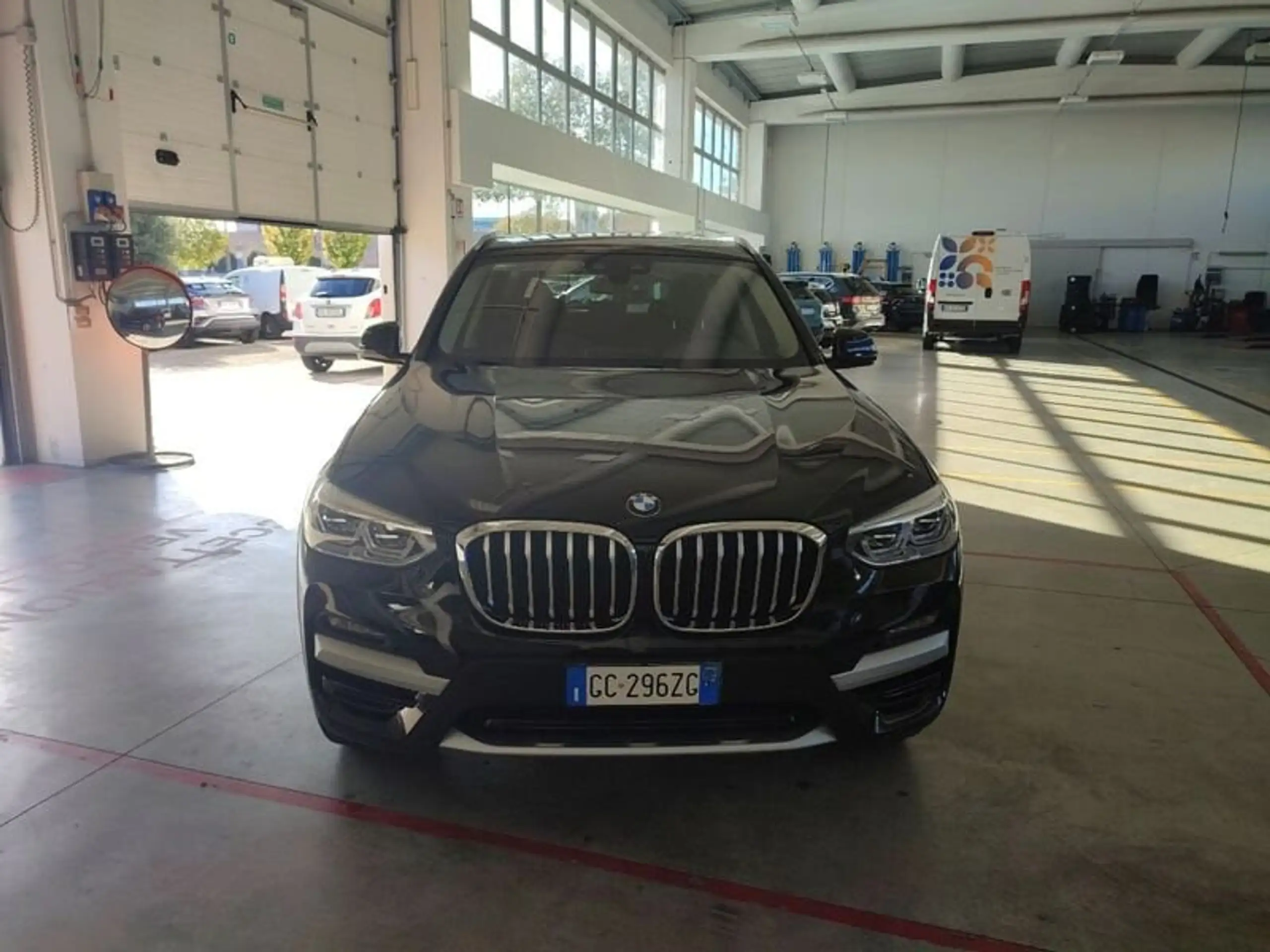 BMW - X3