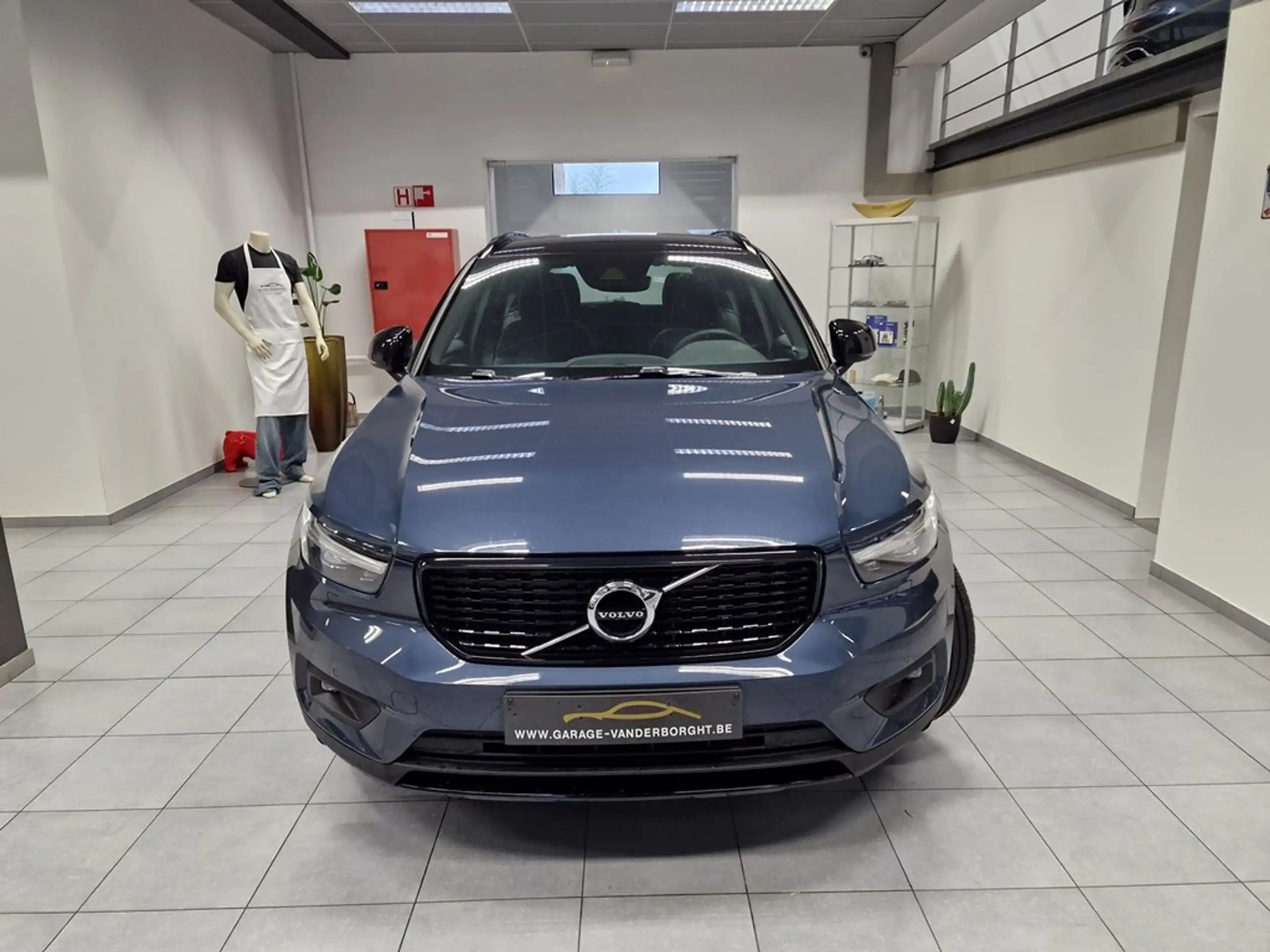 Volvo - XC40