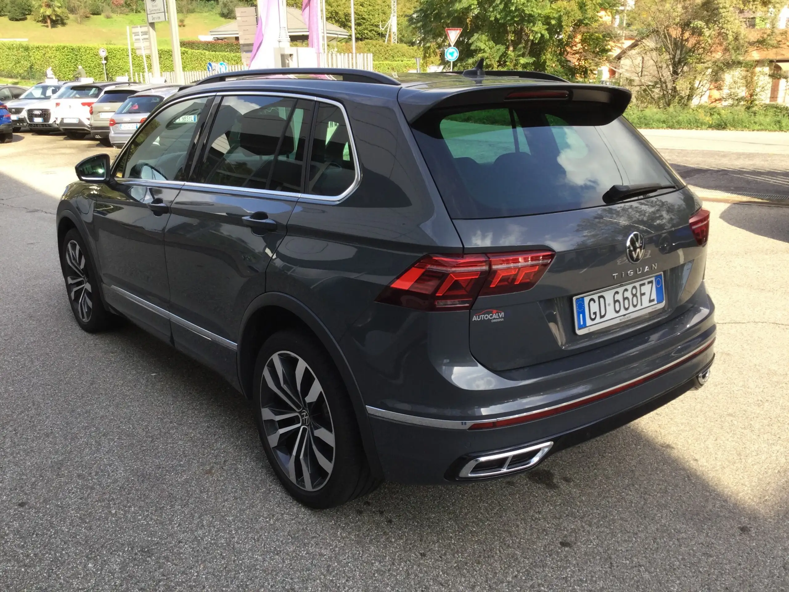 Volkswagen - Tiguan