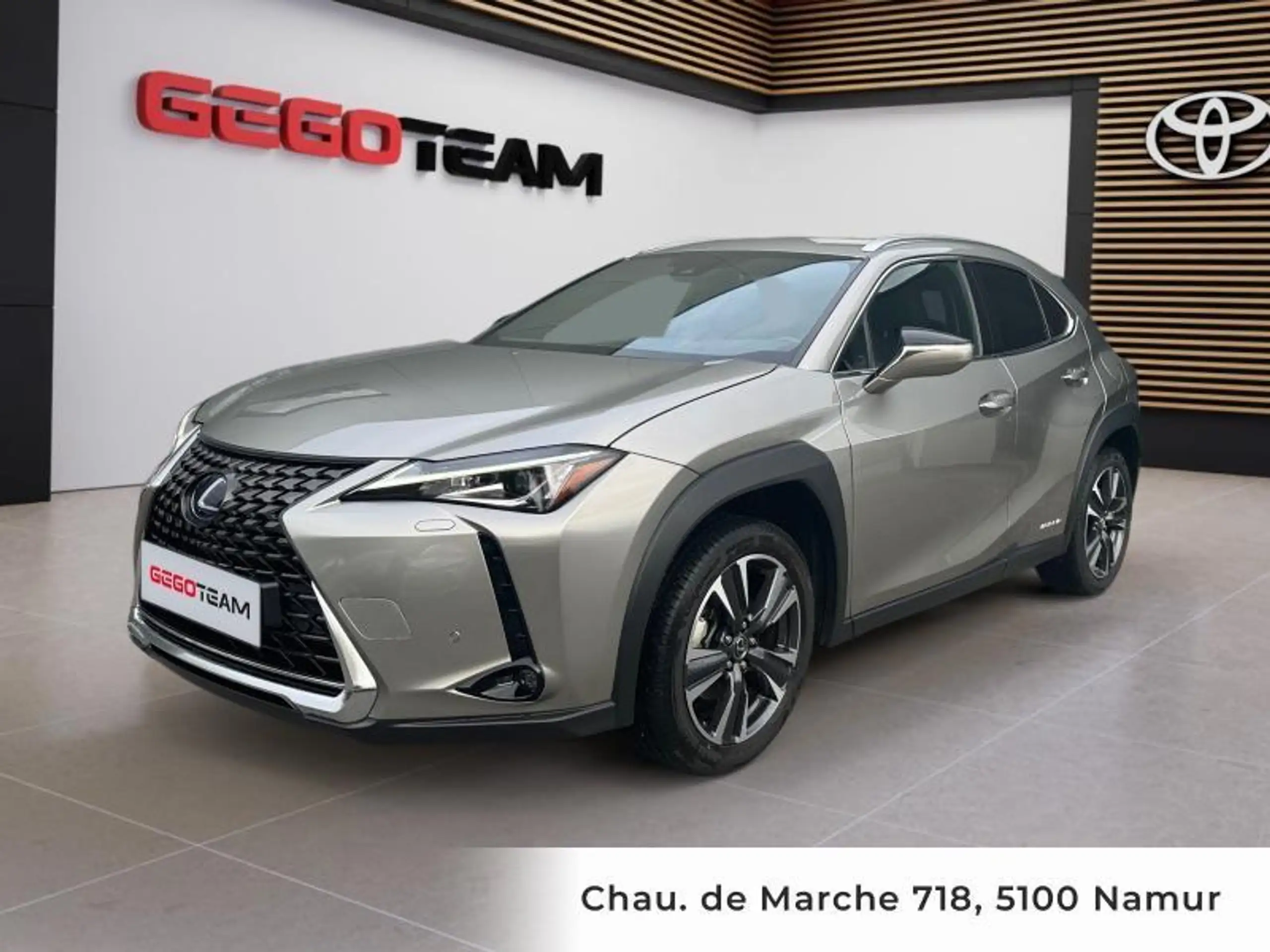 Lexus - UX 250h