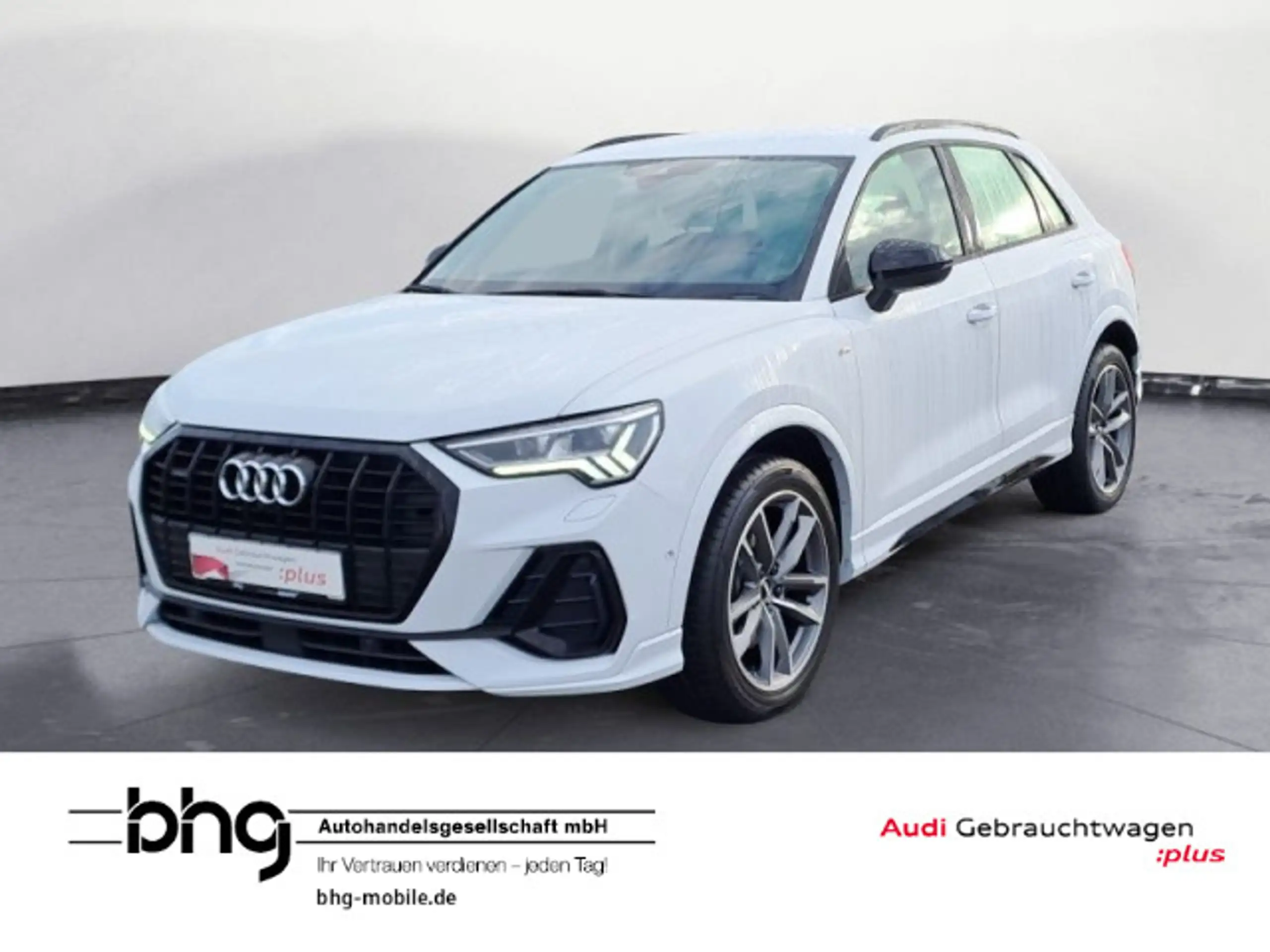 Audi - Q3