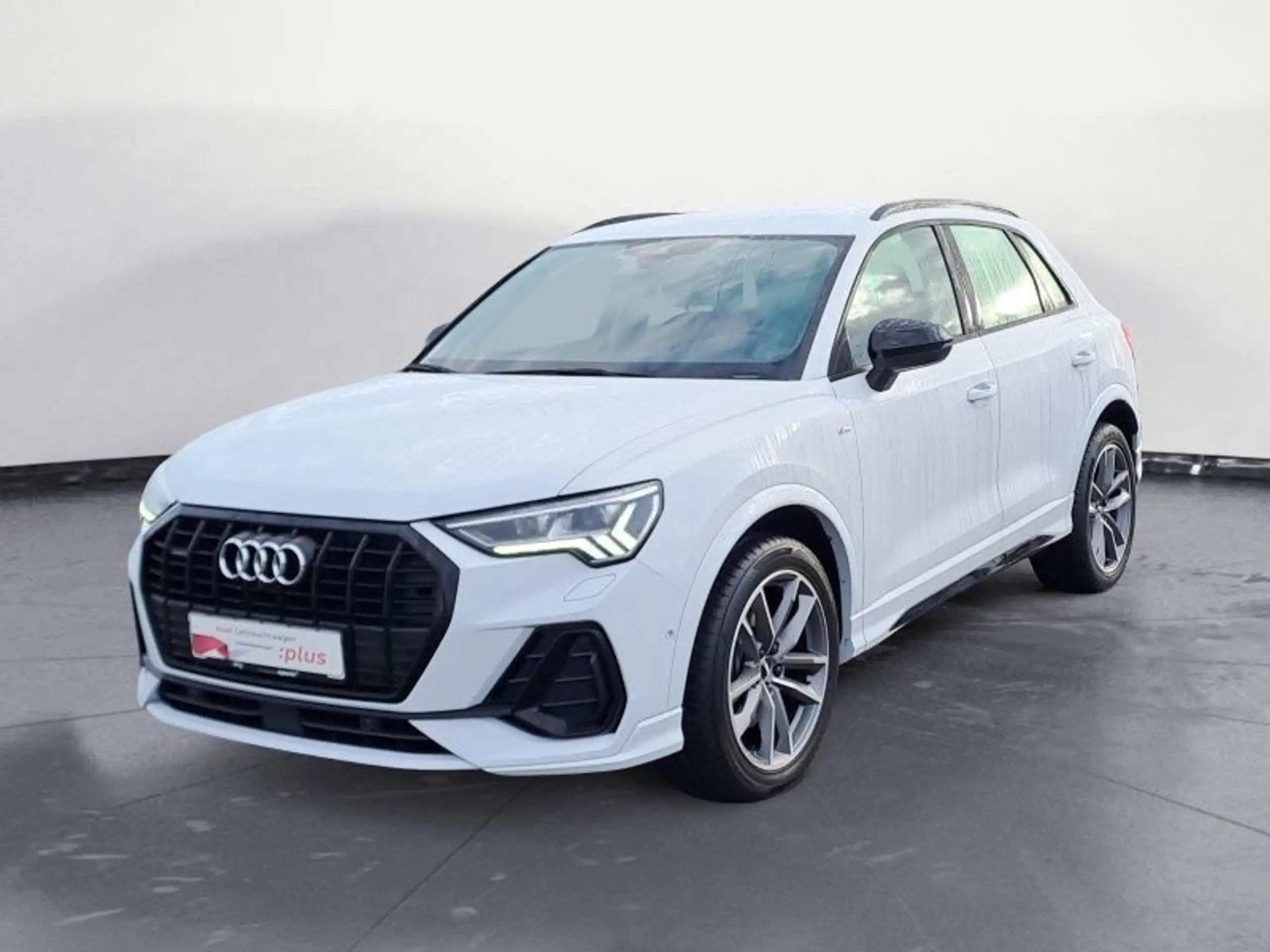 Audi - Q3