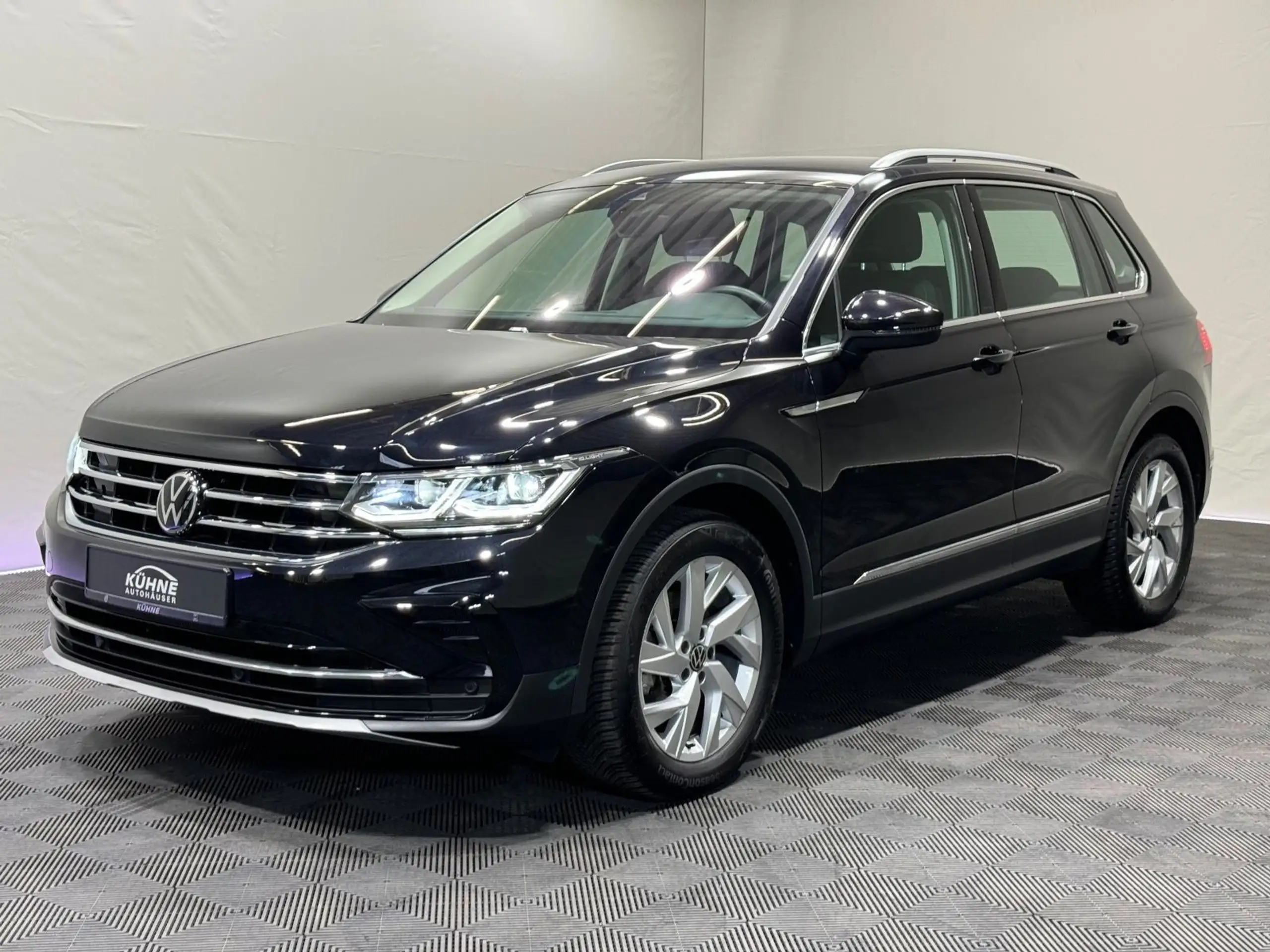 Volkswagen - Tiguan