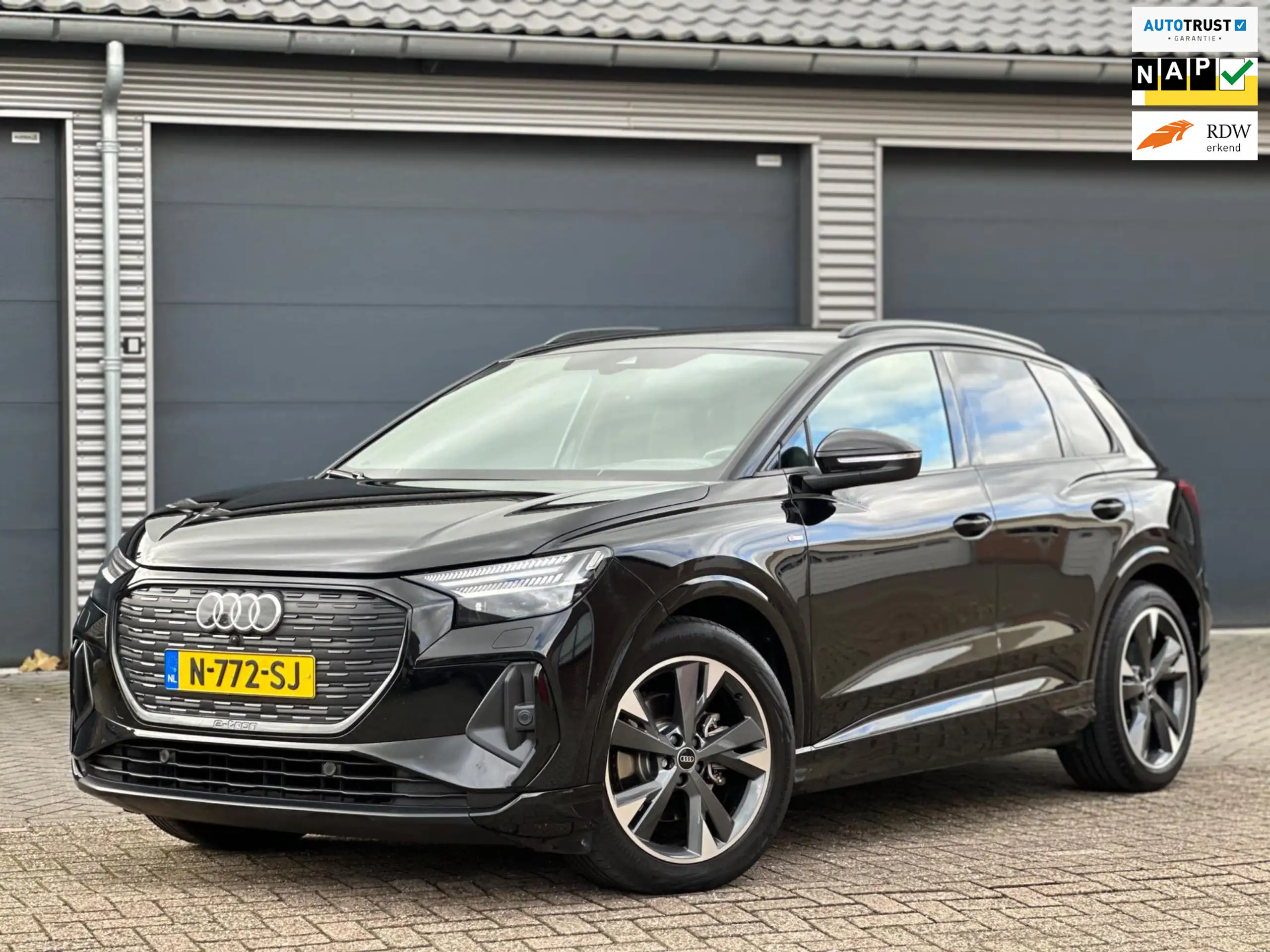 Audi - Q4 e-tron