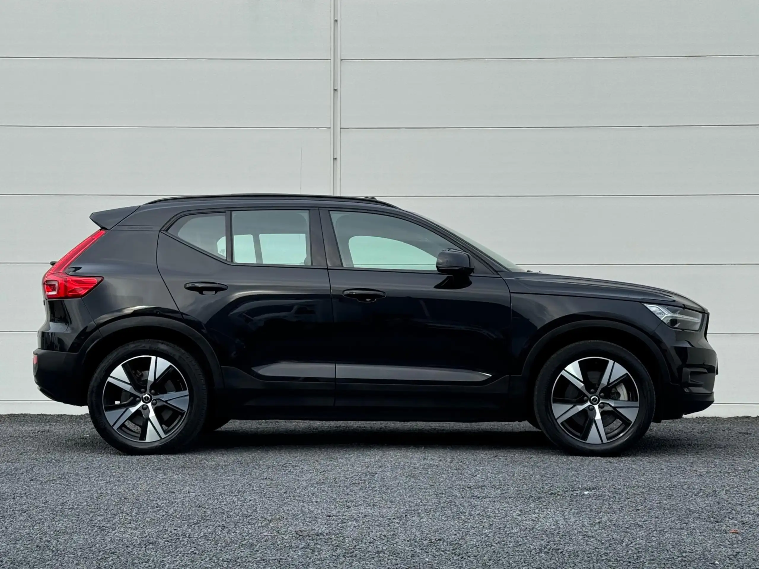 Volvo - XC40