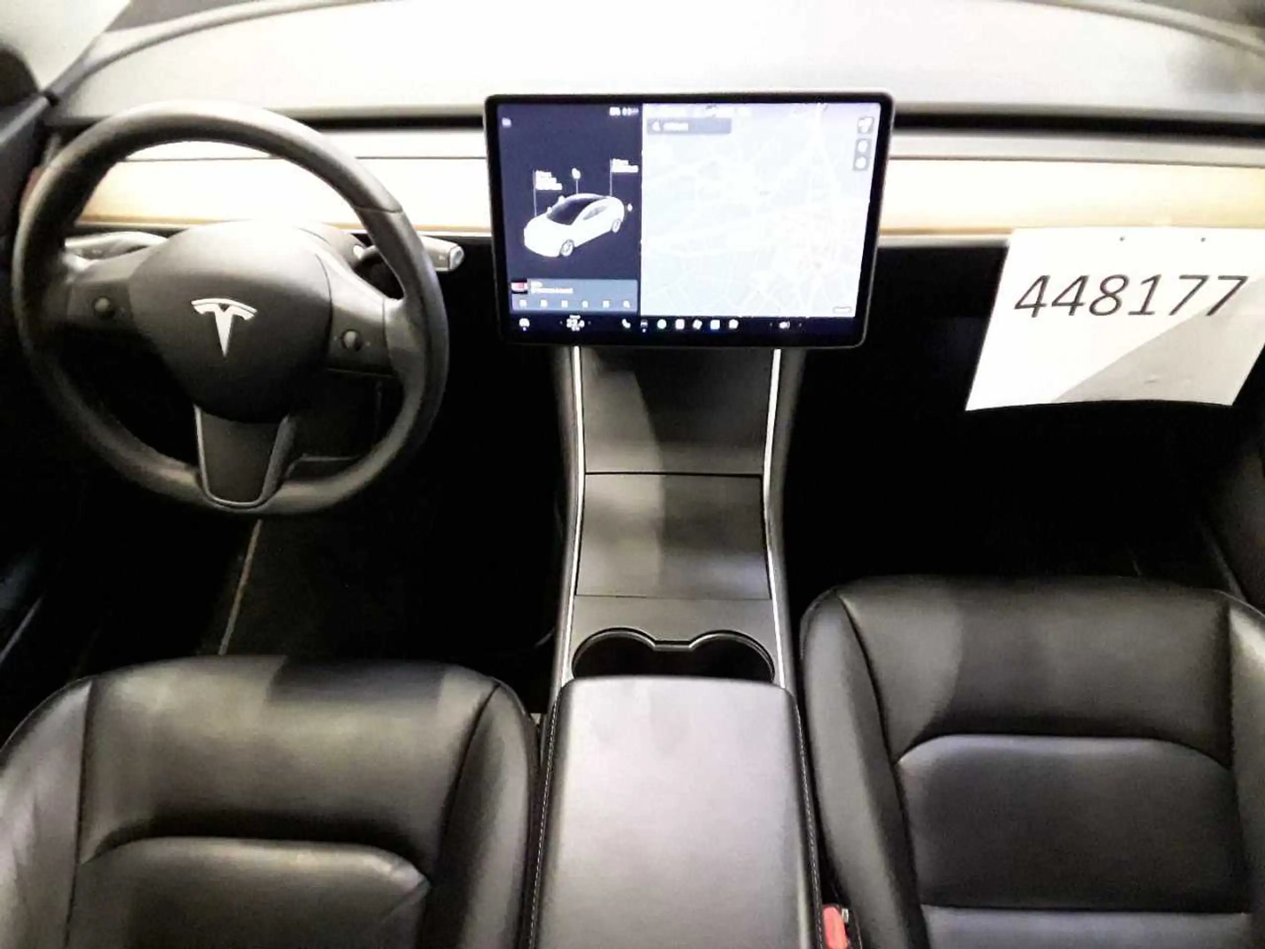 Tesla - Model 3