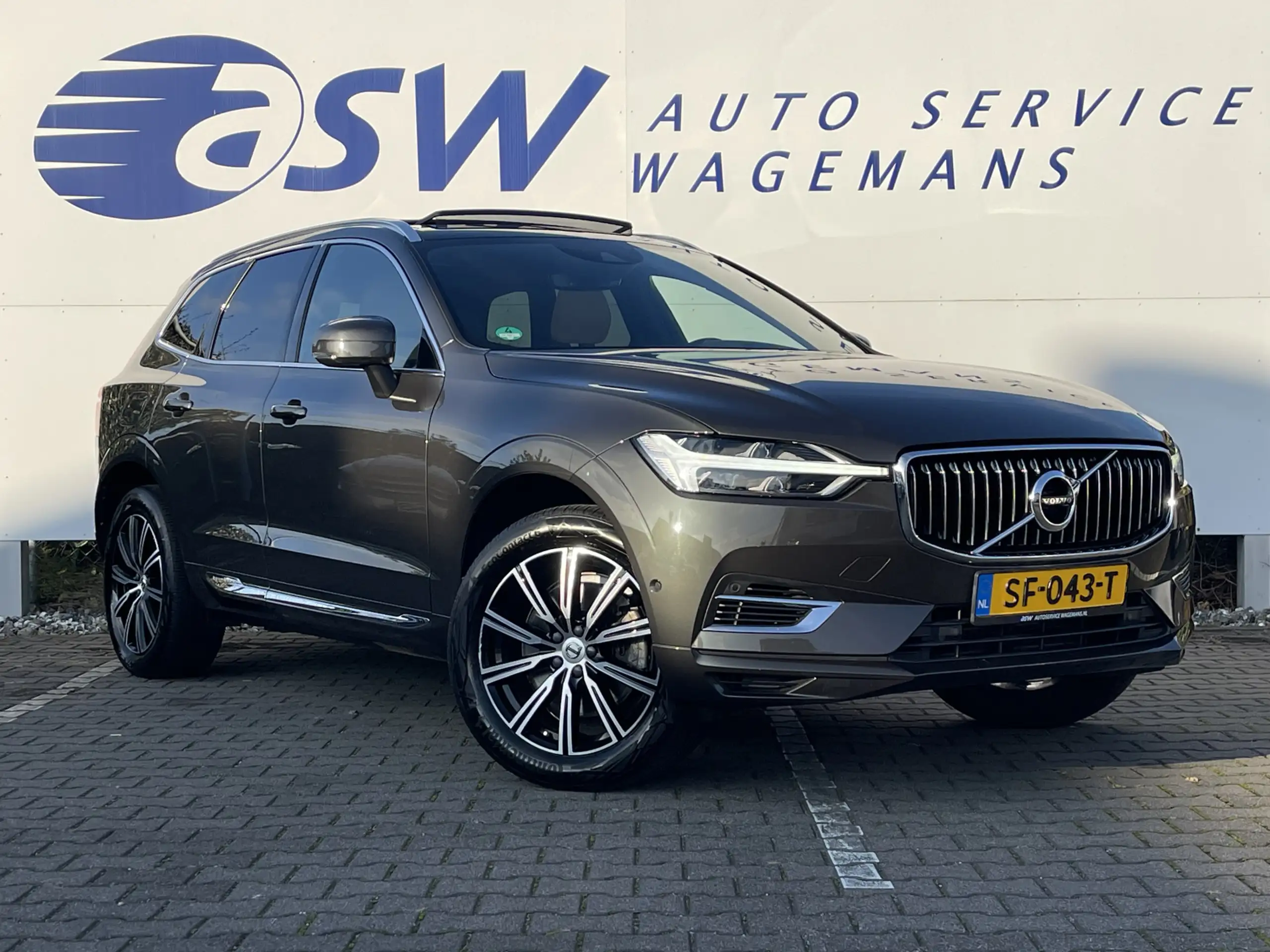 Volvo - XC60