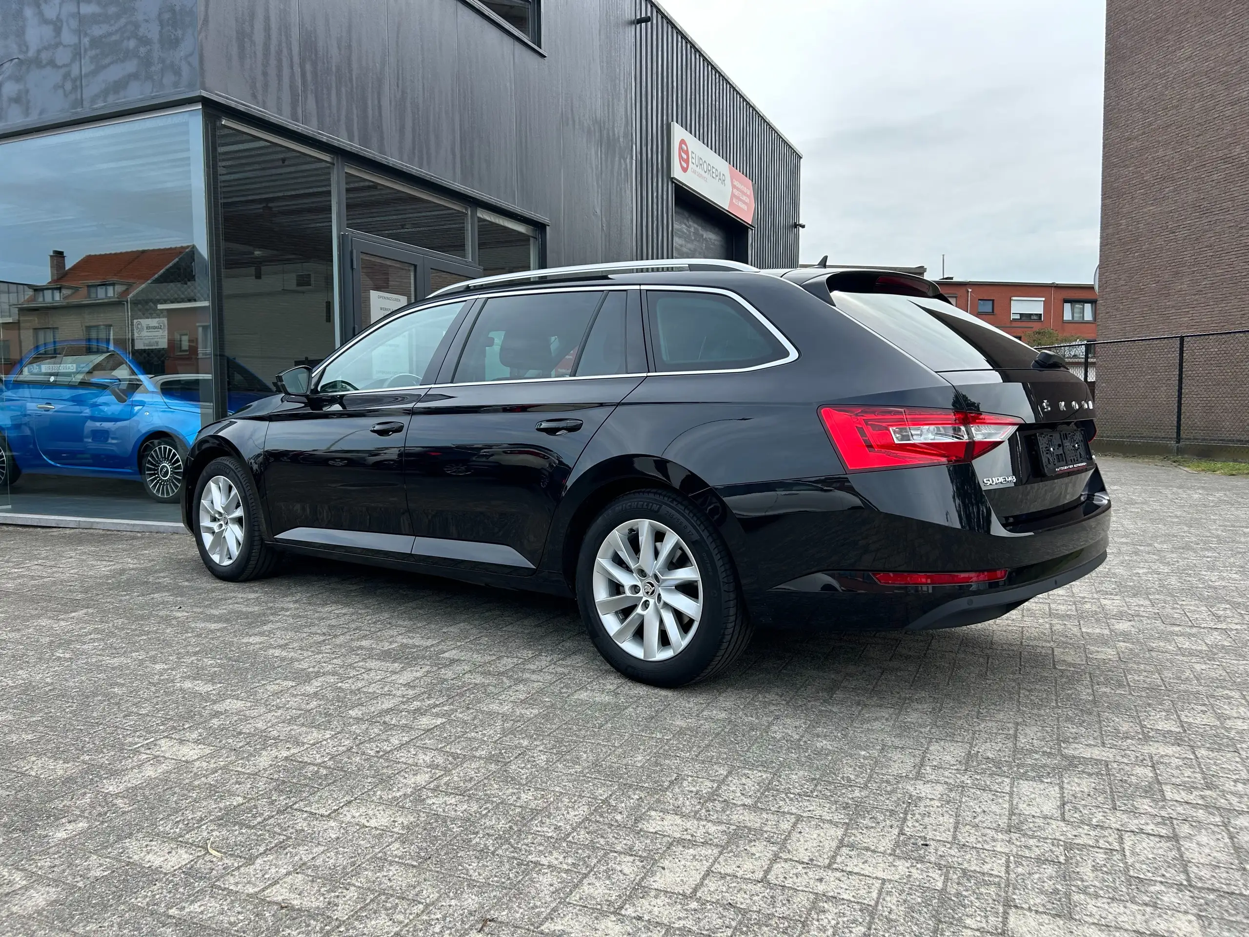 Skoda - Superb