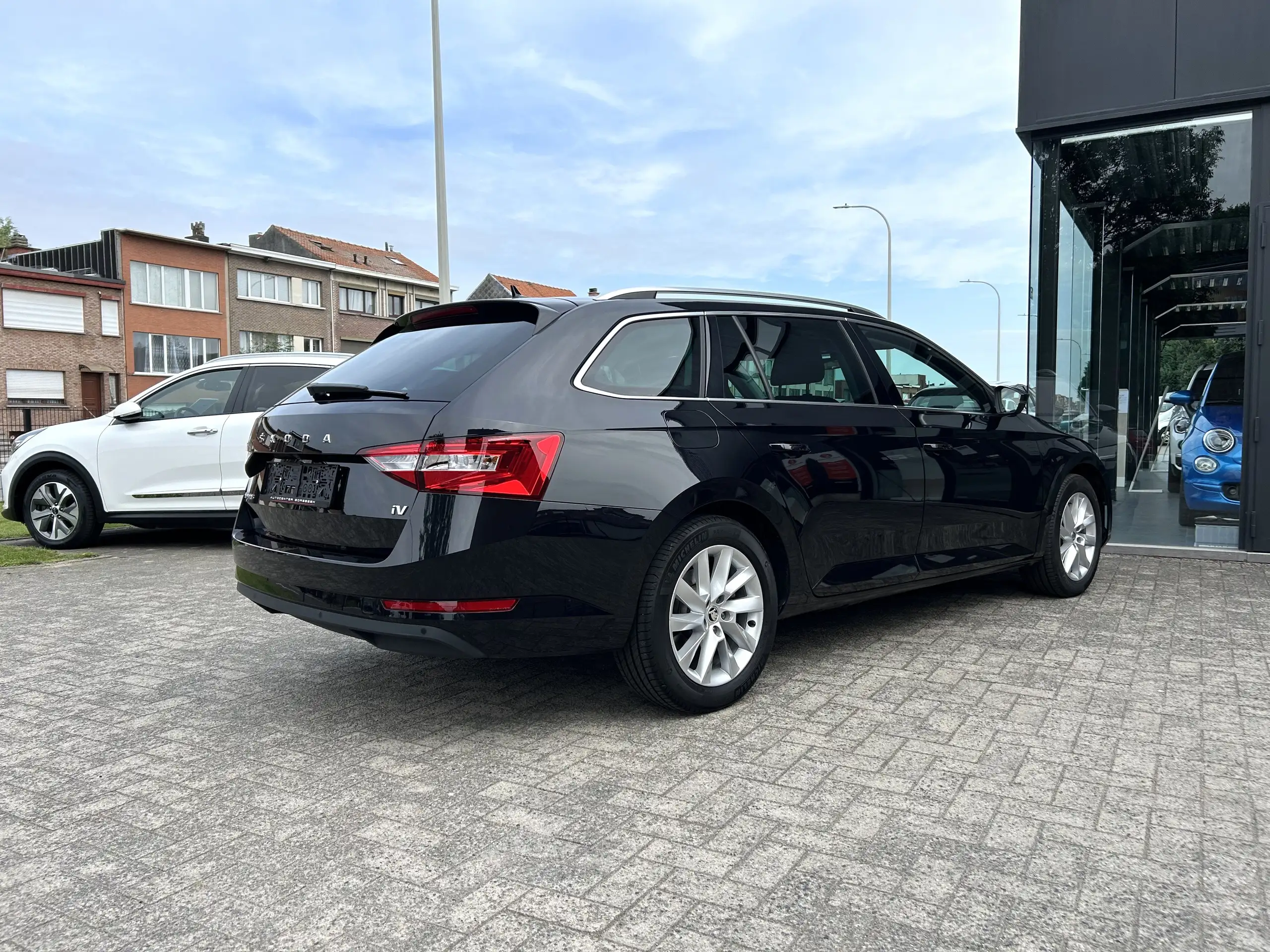 Skoda - Superb