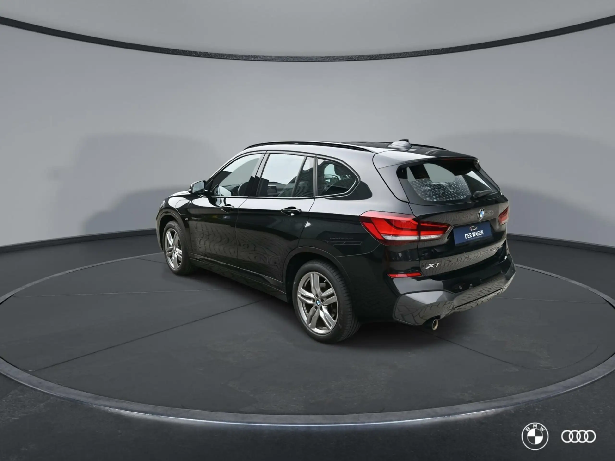 BMW - X1