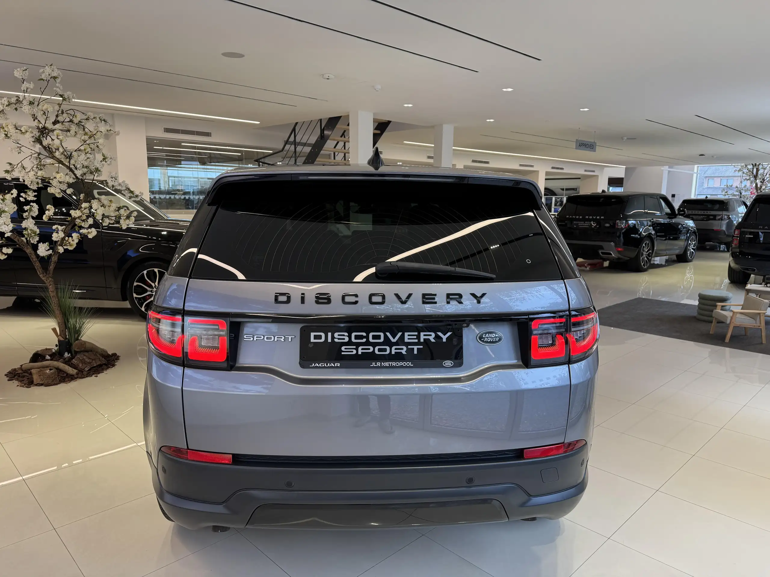 Land Rover - Discovery Sport