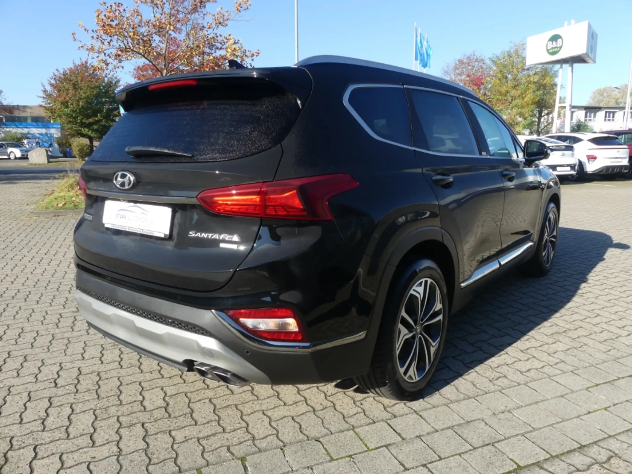 Hyundai - SANTA FE