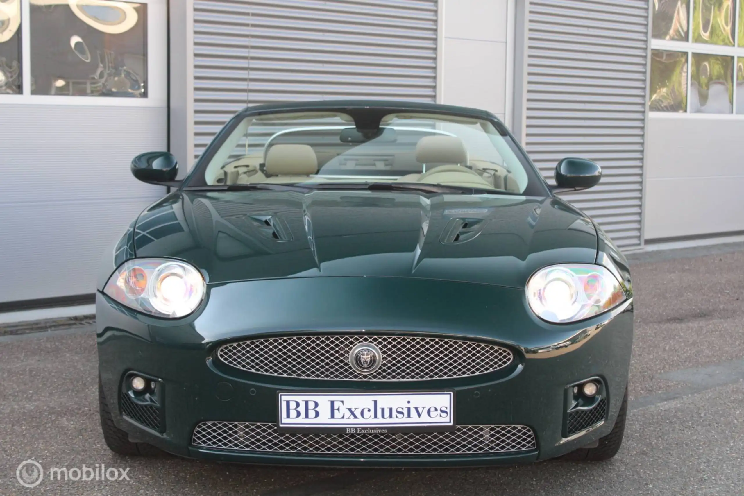 Jaguar - XKR