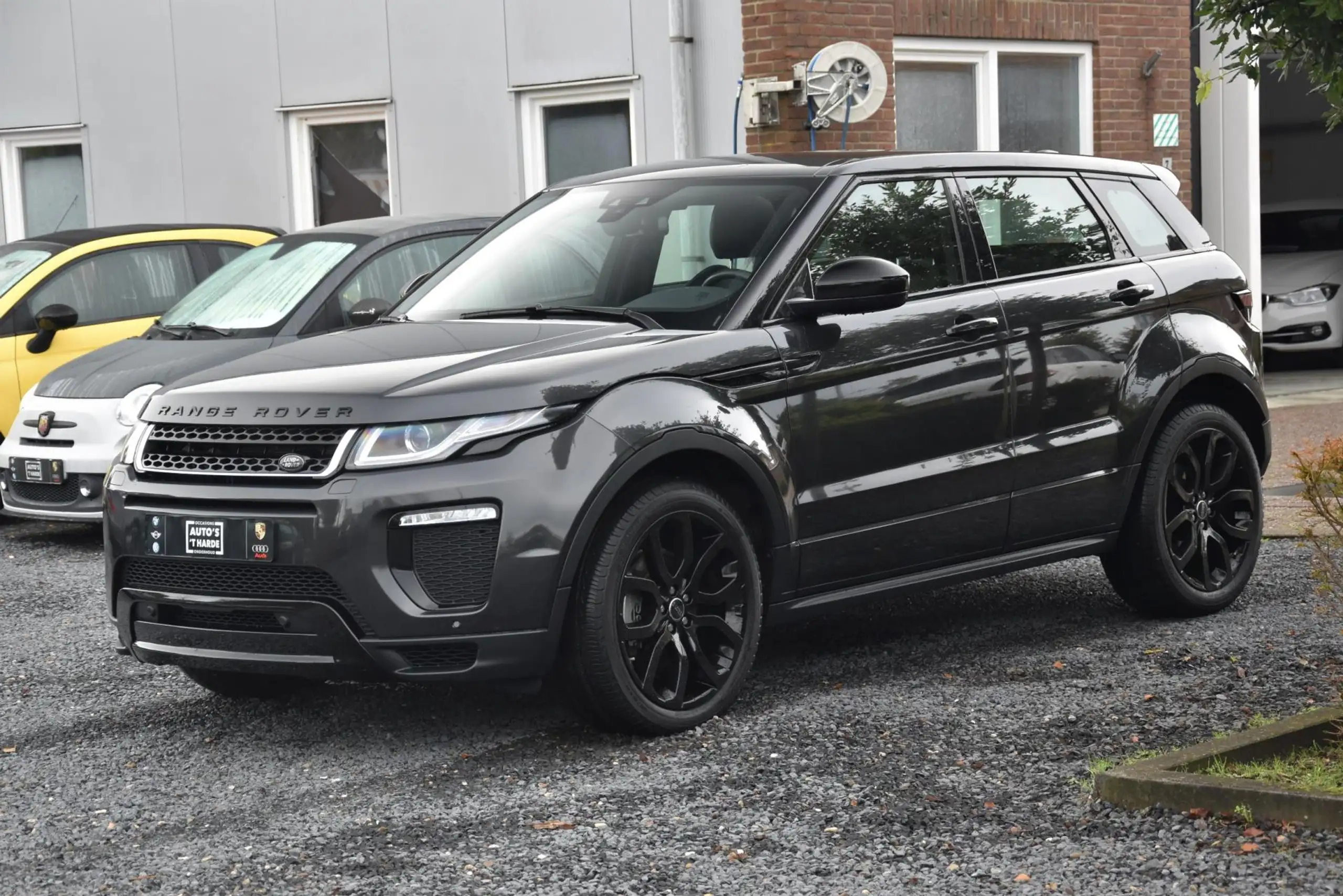 Land Rover - Range Rover Evoque