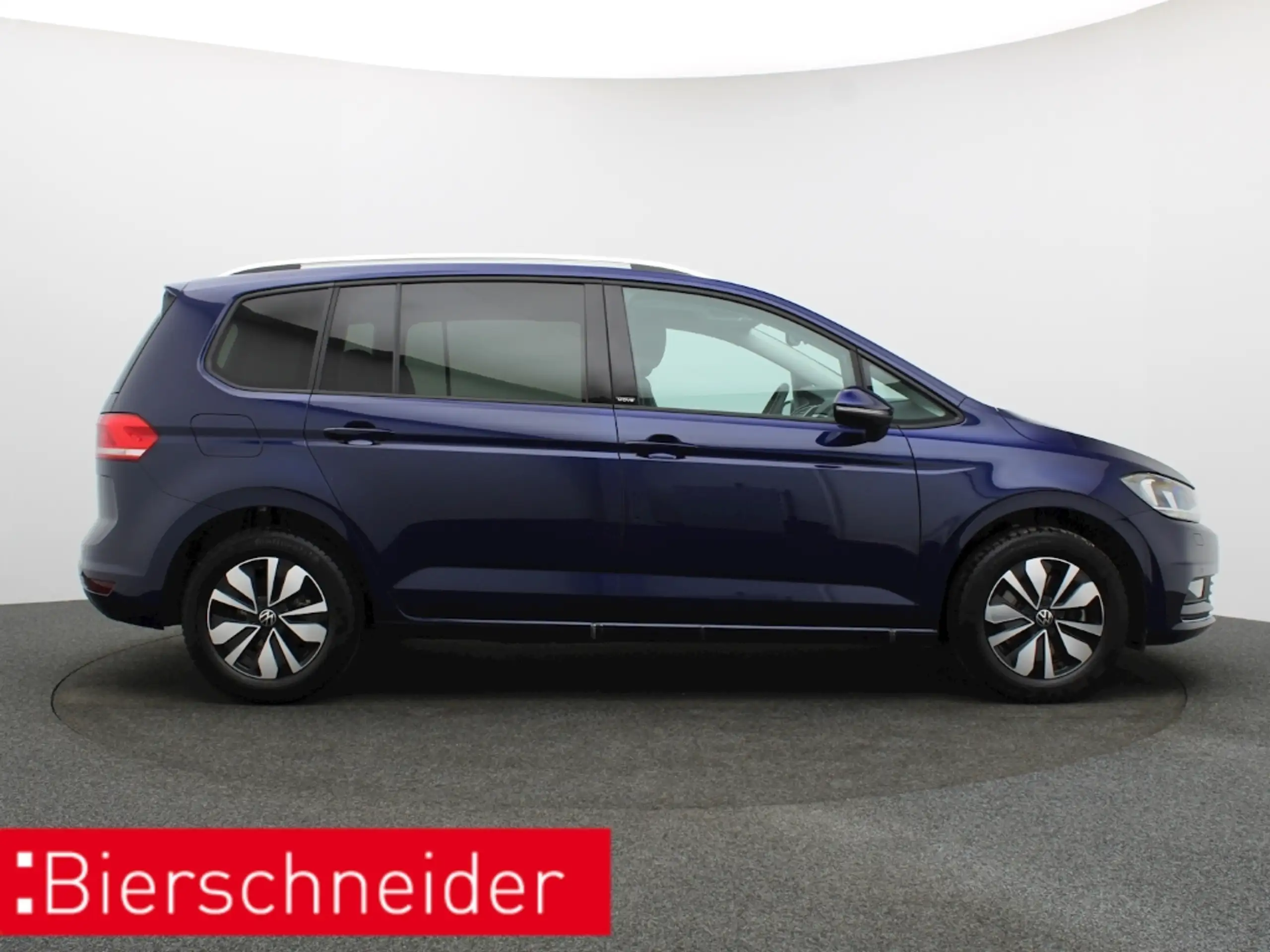 Volkswagen - Touran