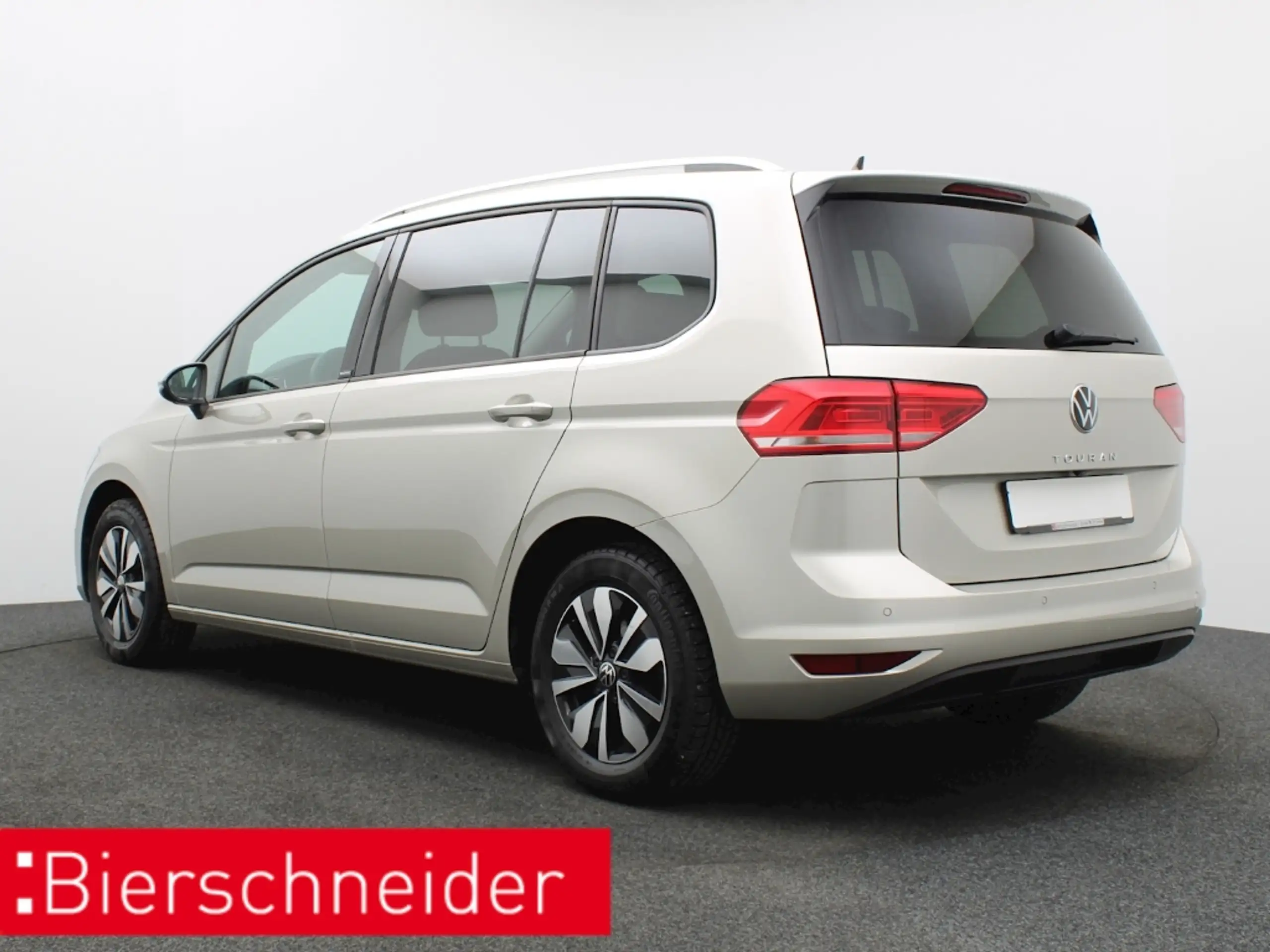 Volkswagen - Touran