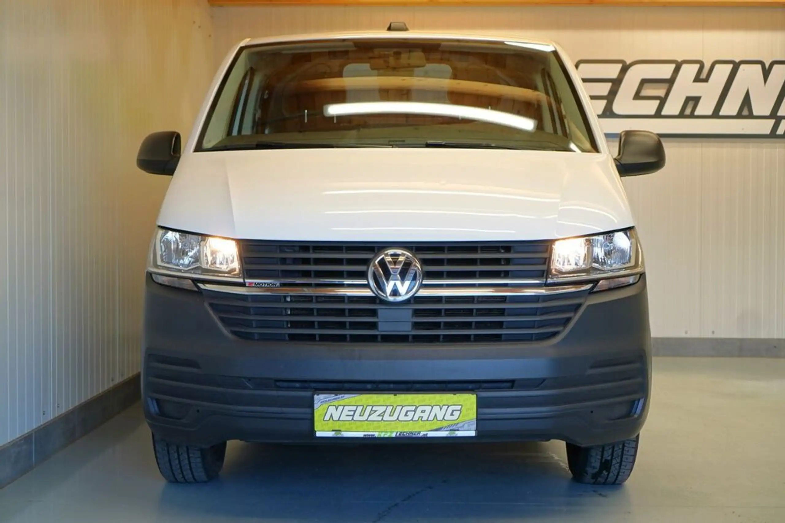 Volkswagen - T6.1 Transporter