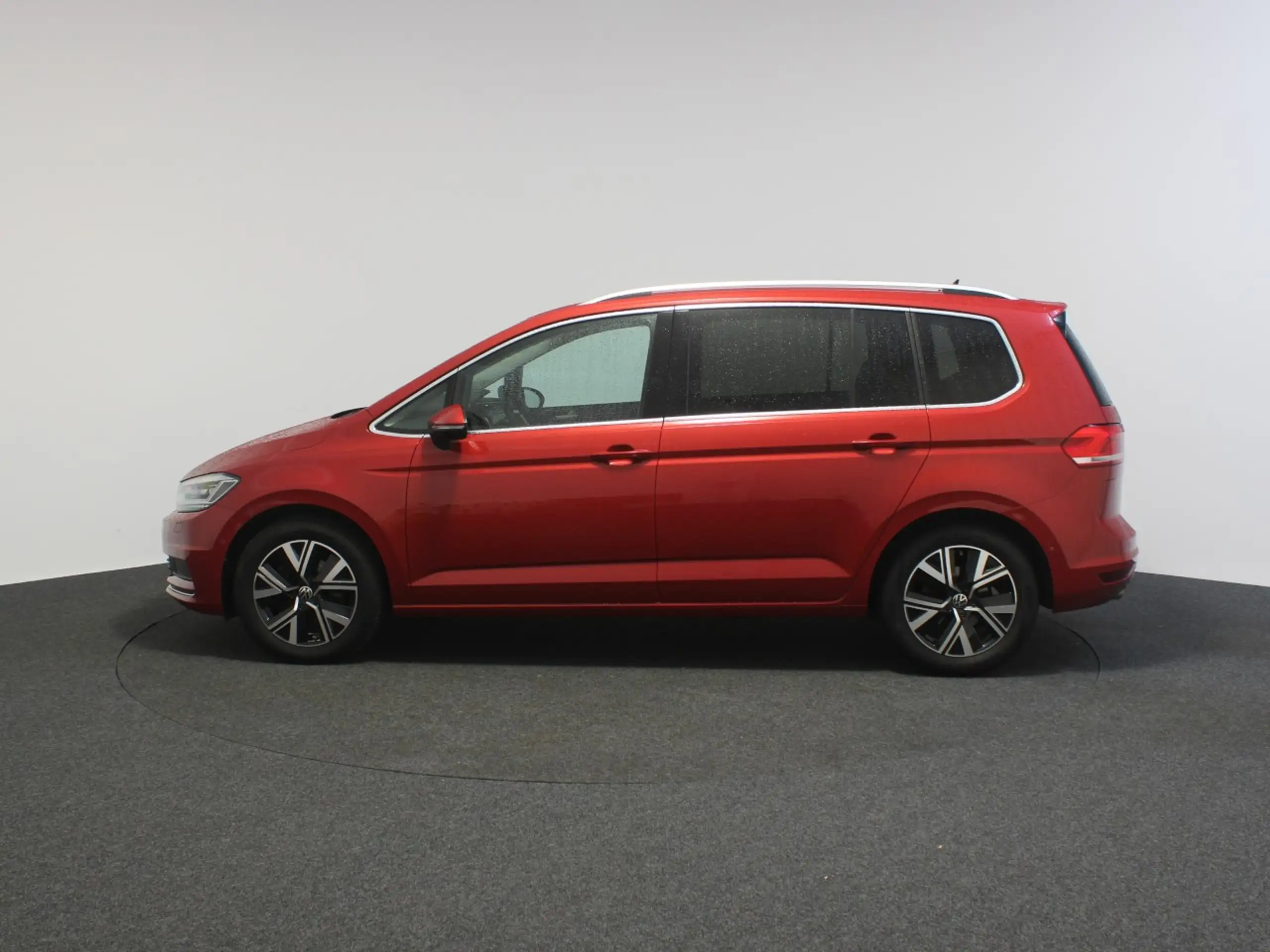 Volkswagen - Touran