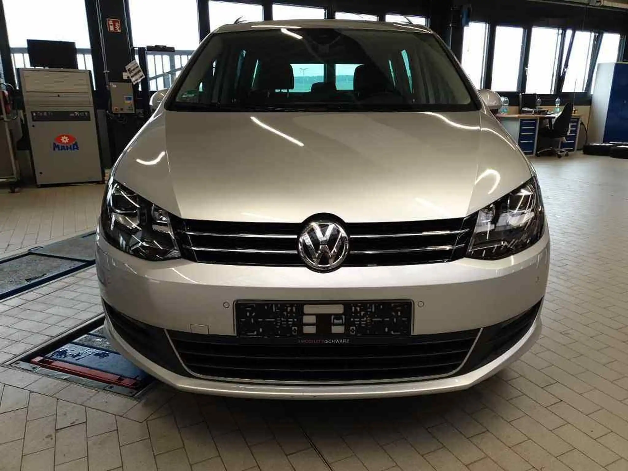 Volkswagen - Sharan