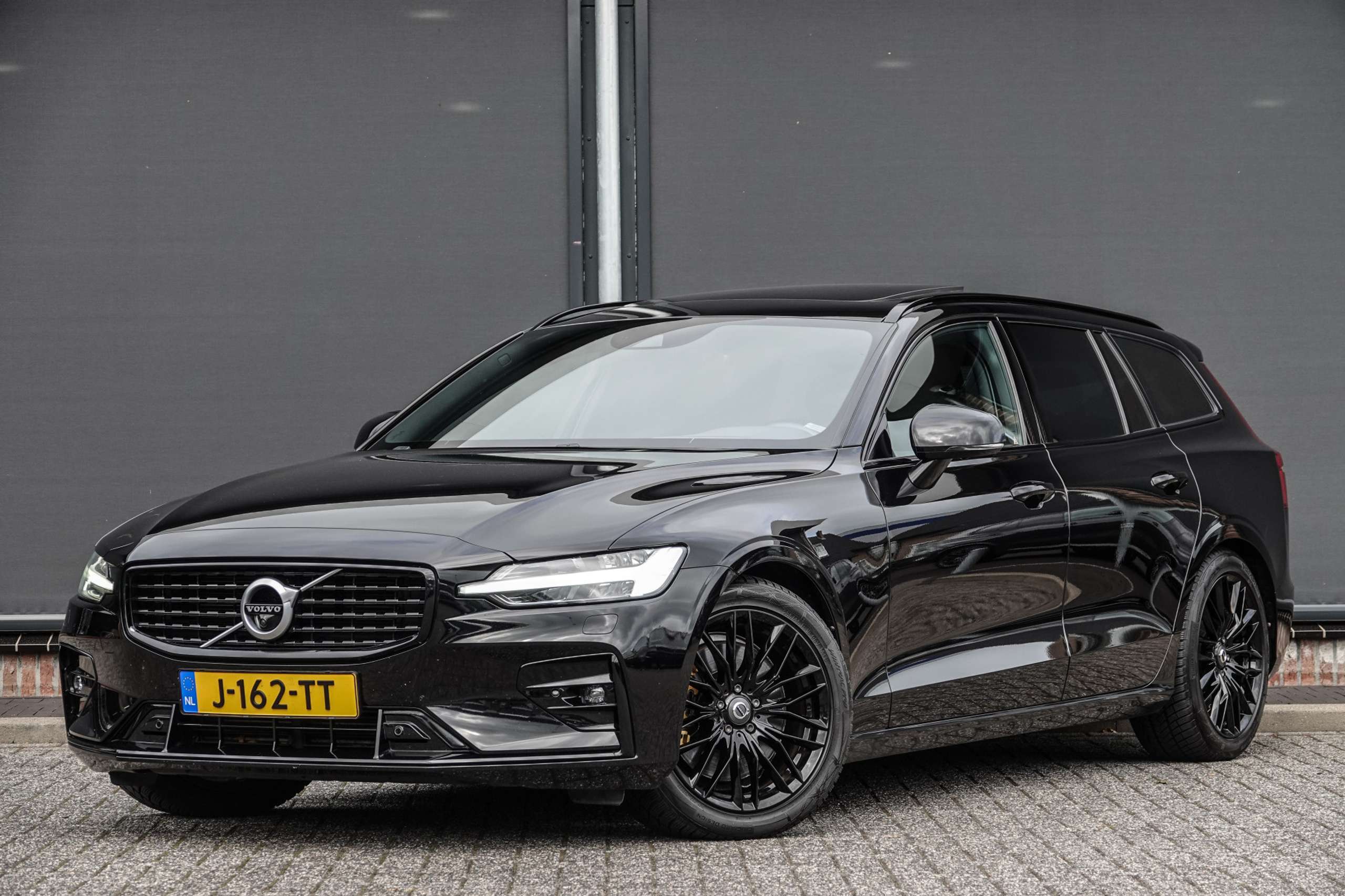 Volvo V60 2019