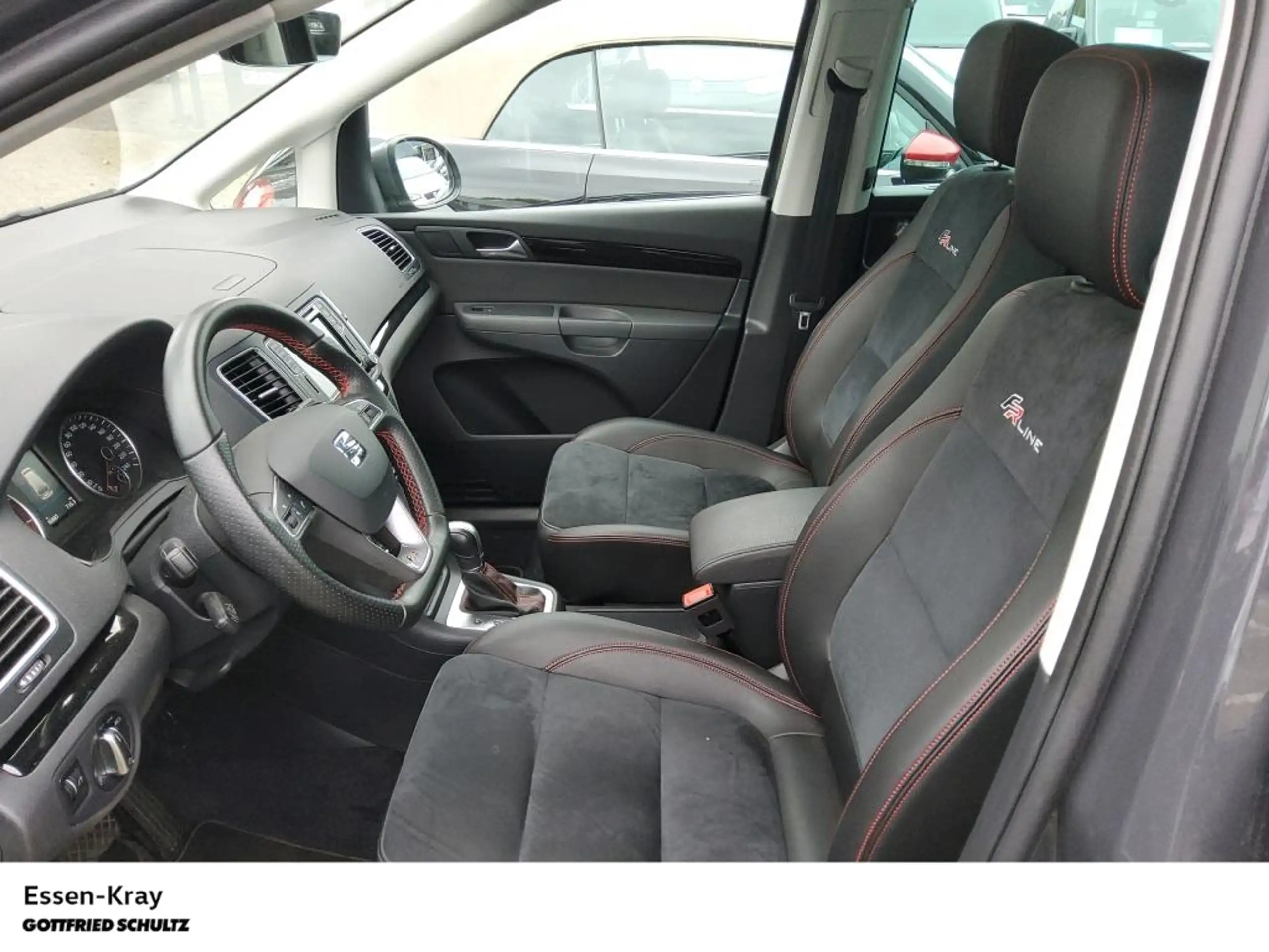 SEAT - Alhambra