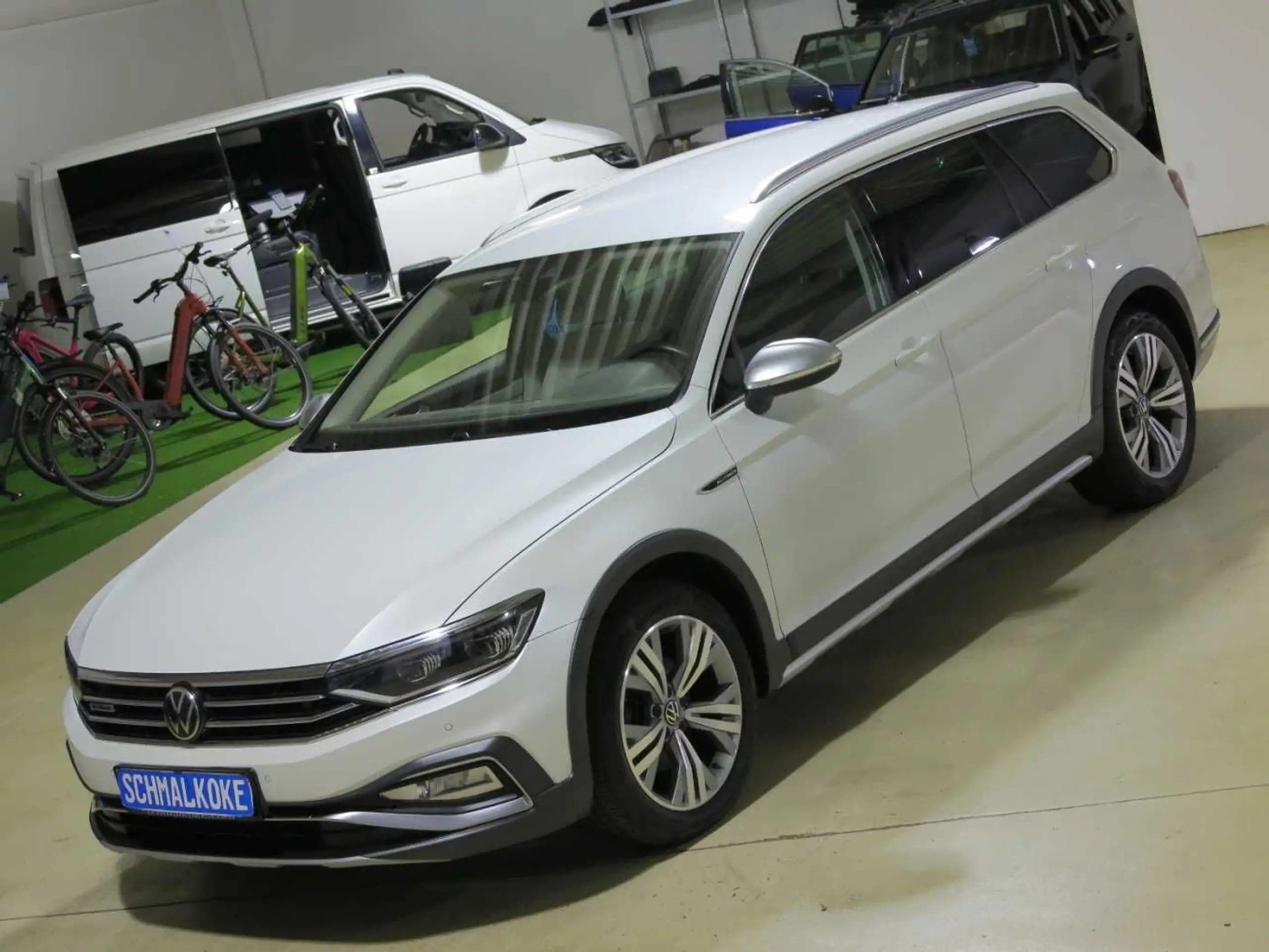 Volkswagen - Passat Alltrack