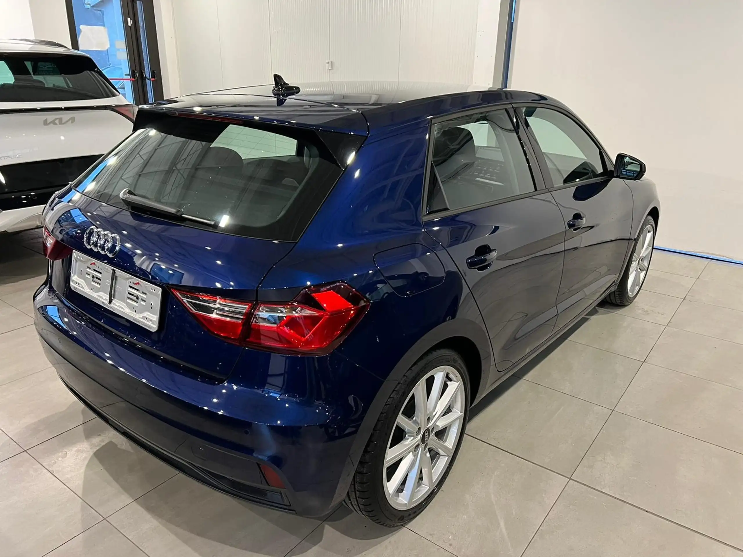 Audi - A1