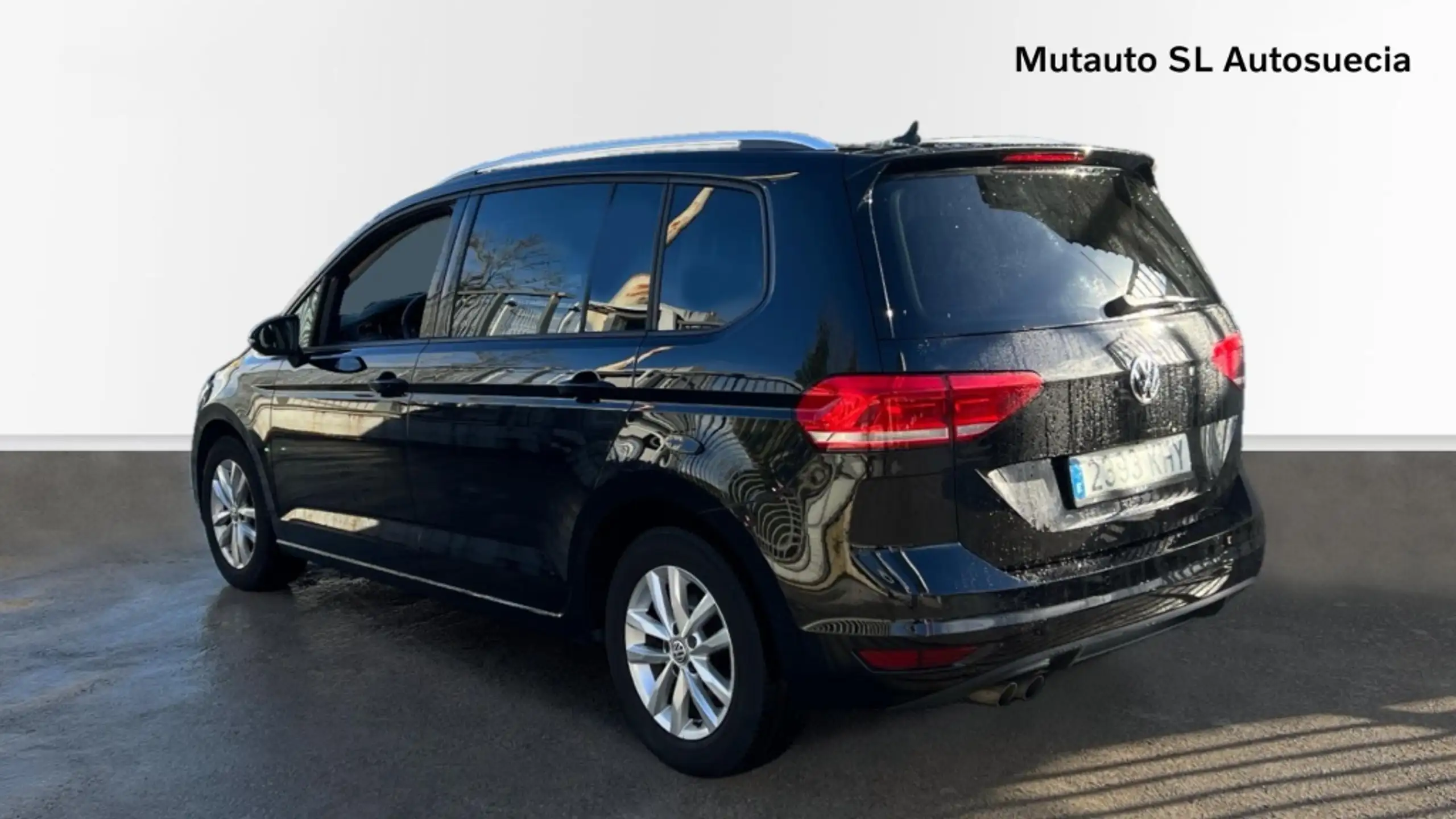 Volkswagen - Touran