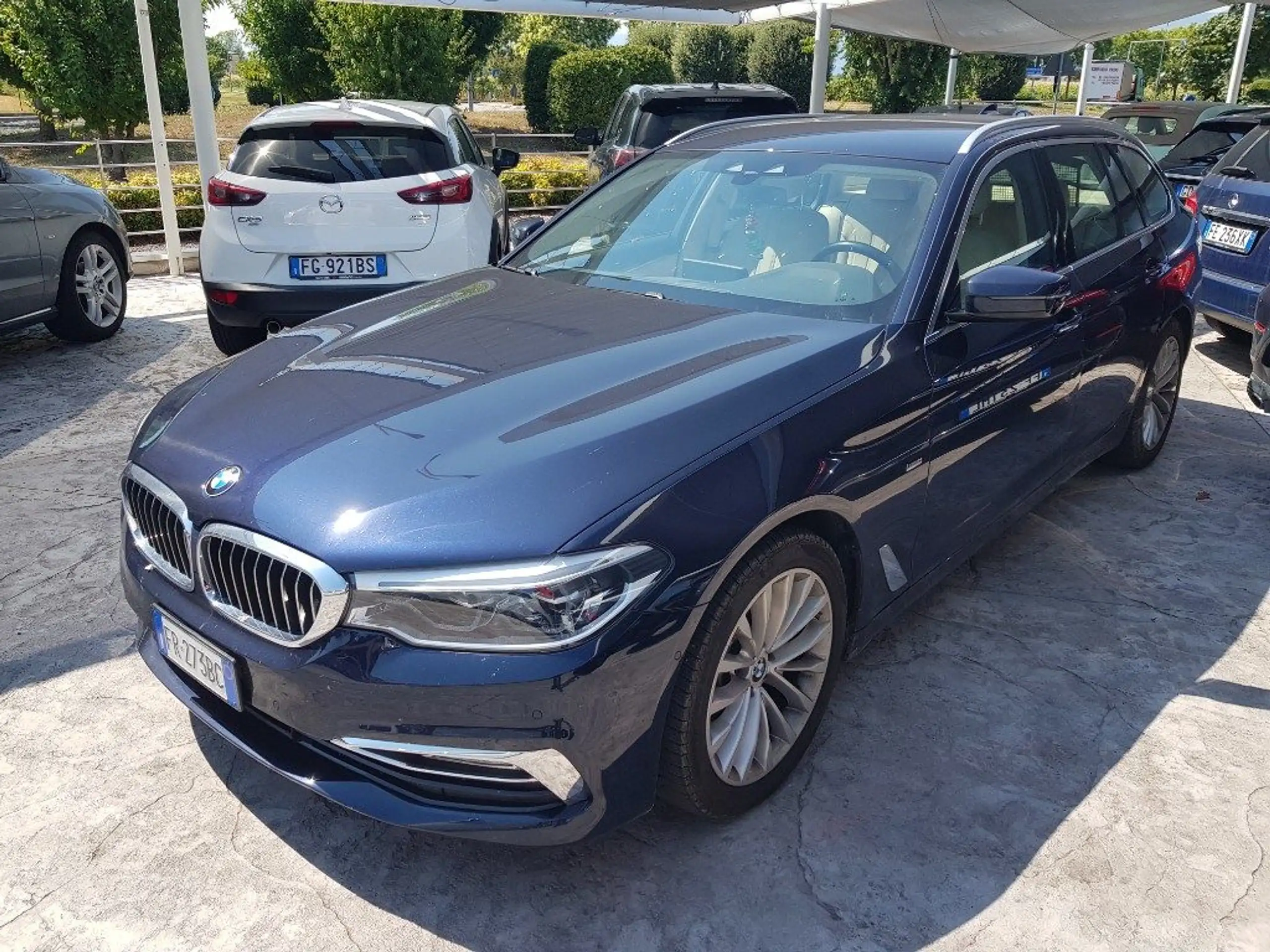 BMW - 520