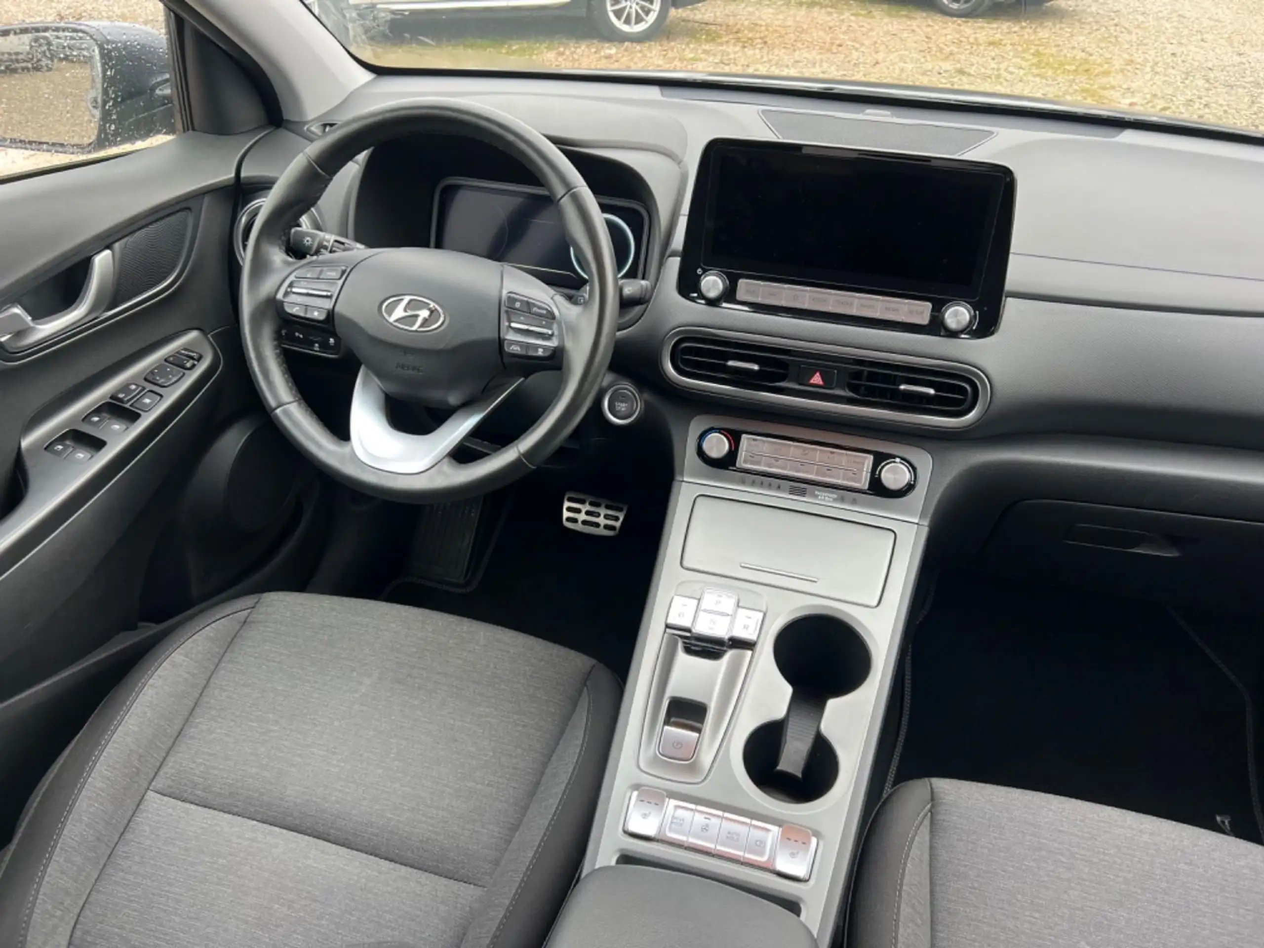 Hyundai - KONA